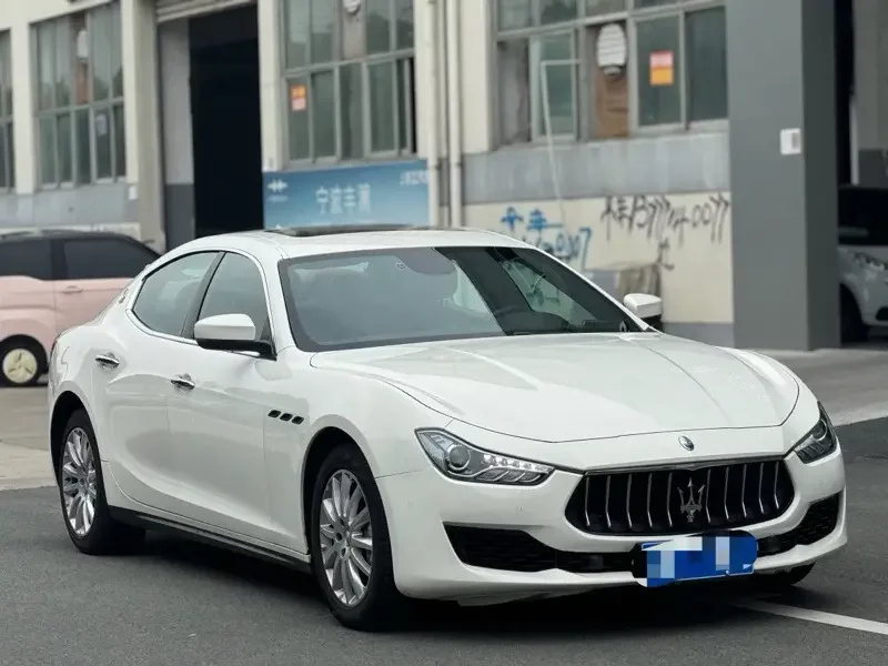 Maserati Ghibli