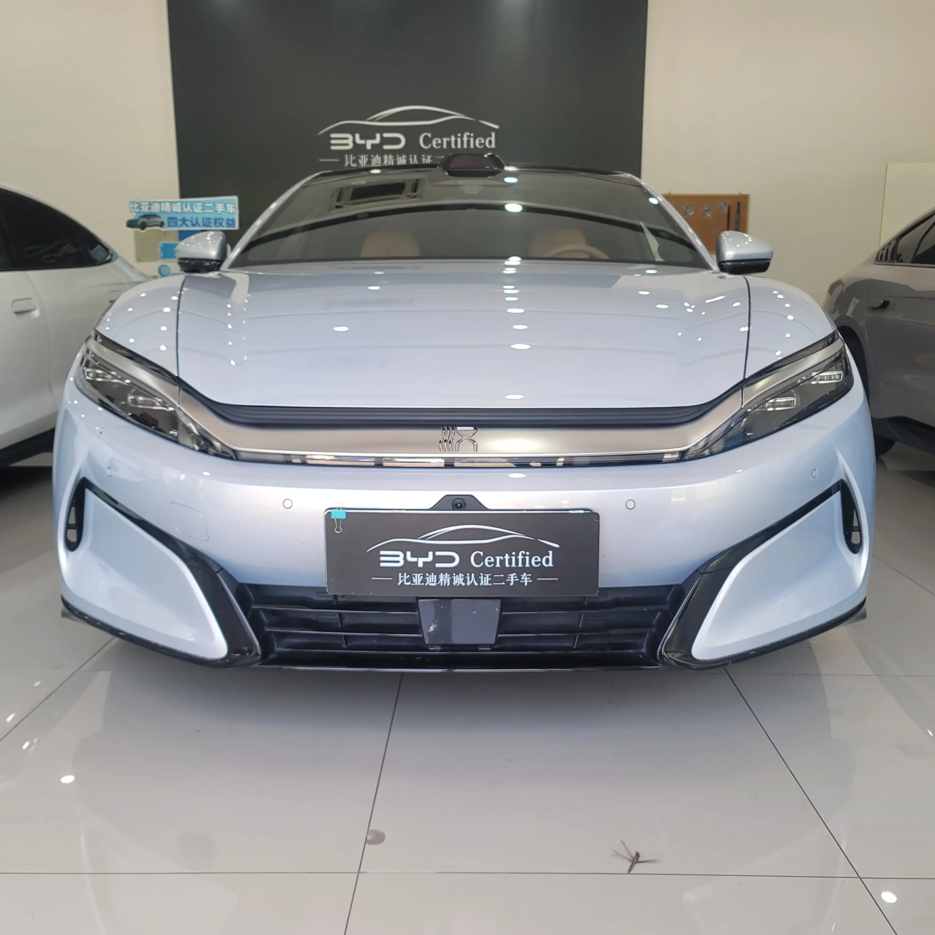 BYD Han L EV