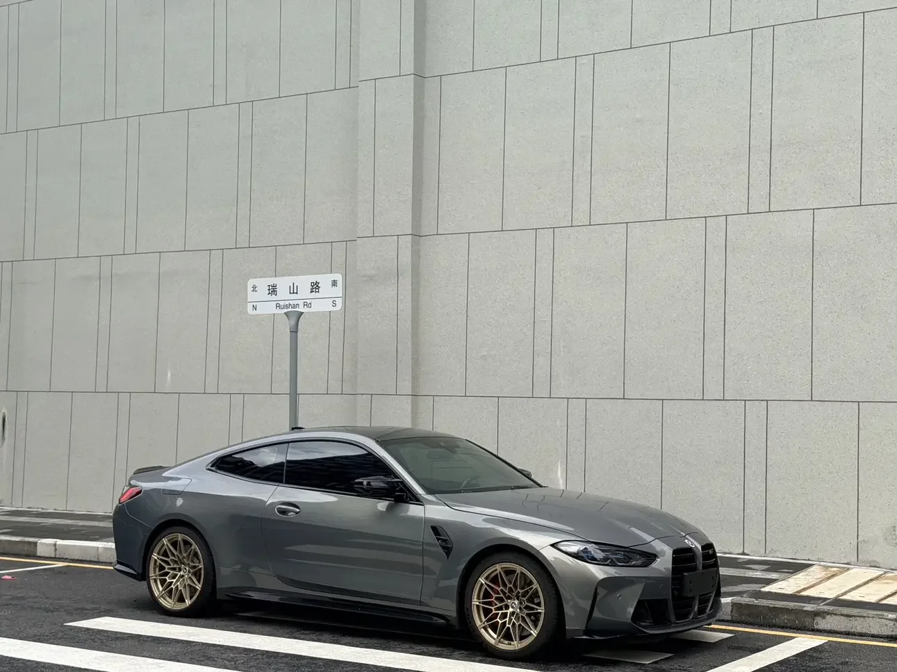BMW M4