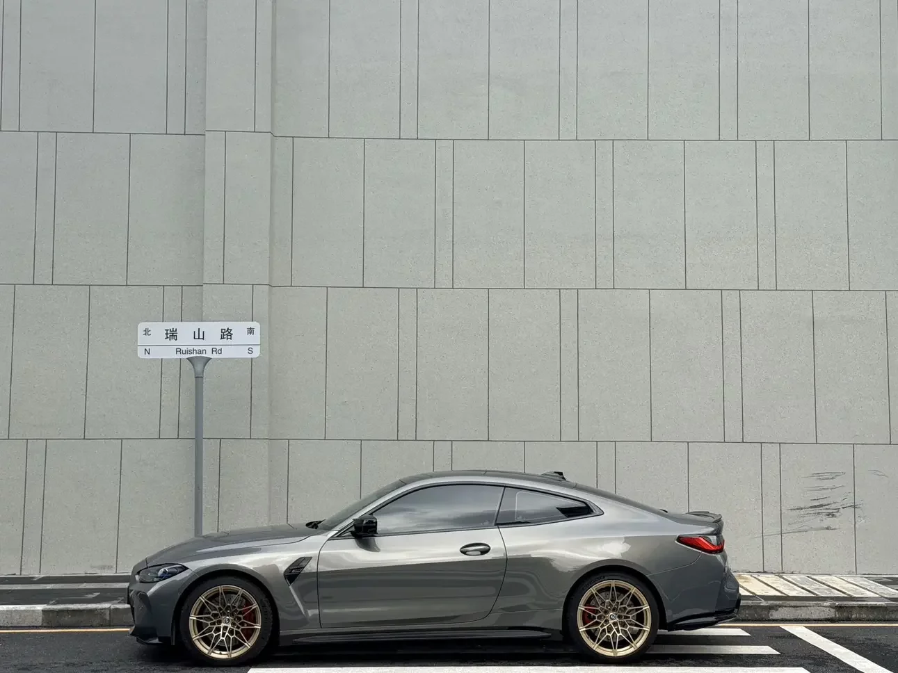 BMW M4