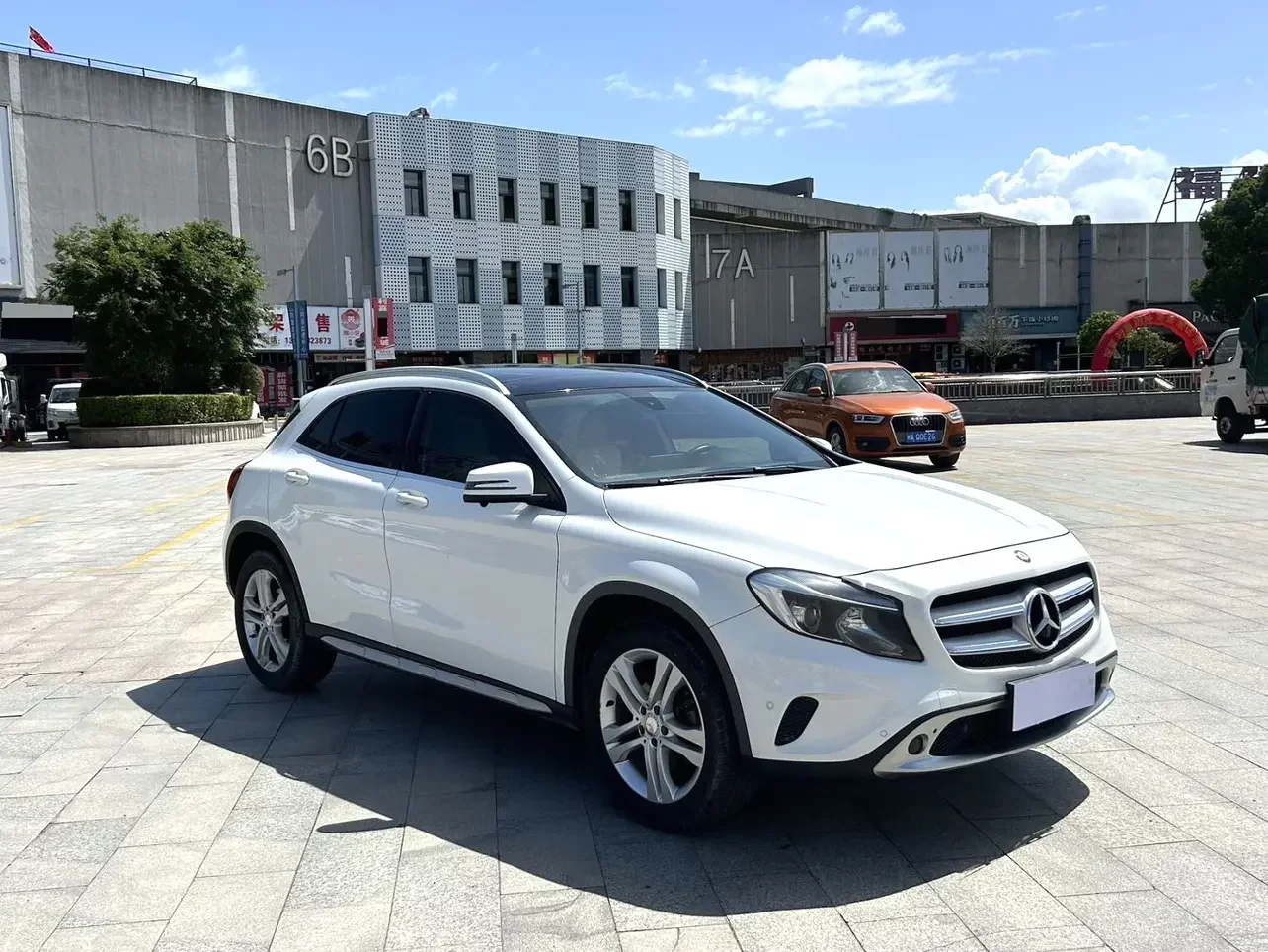 Mercedes-Benz GLA