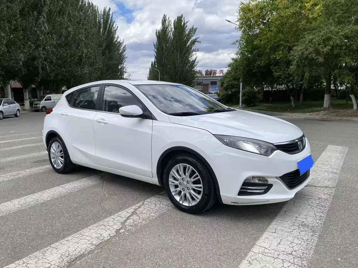 Changan Eado XT
