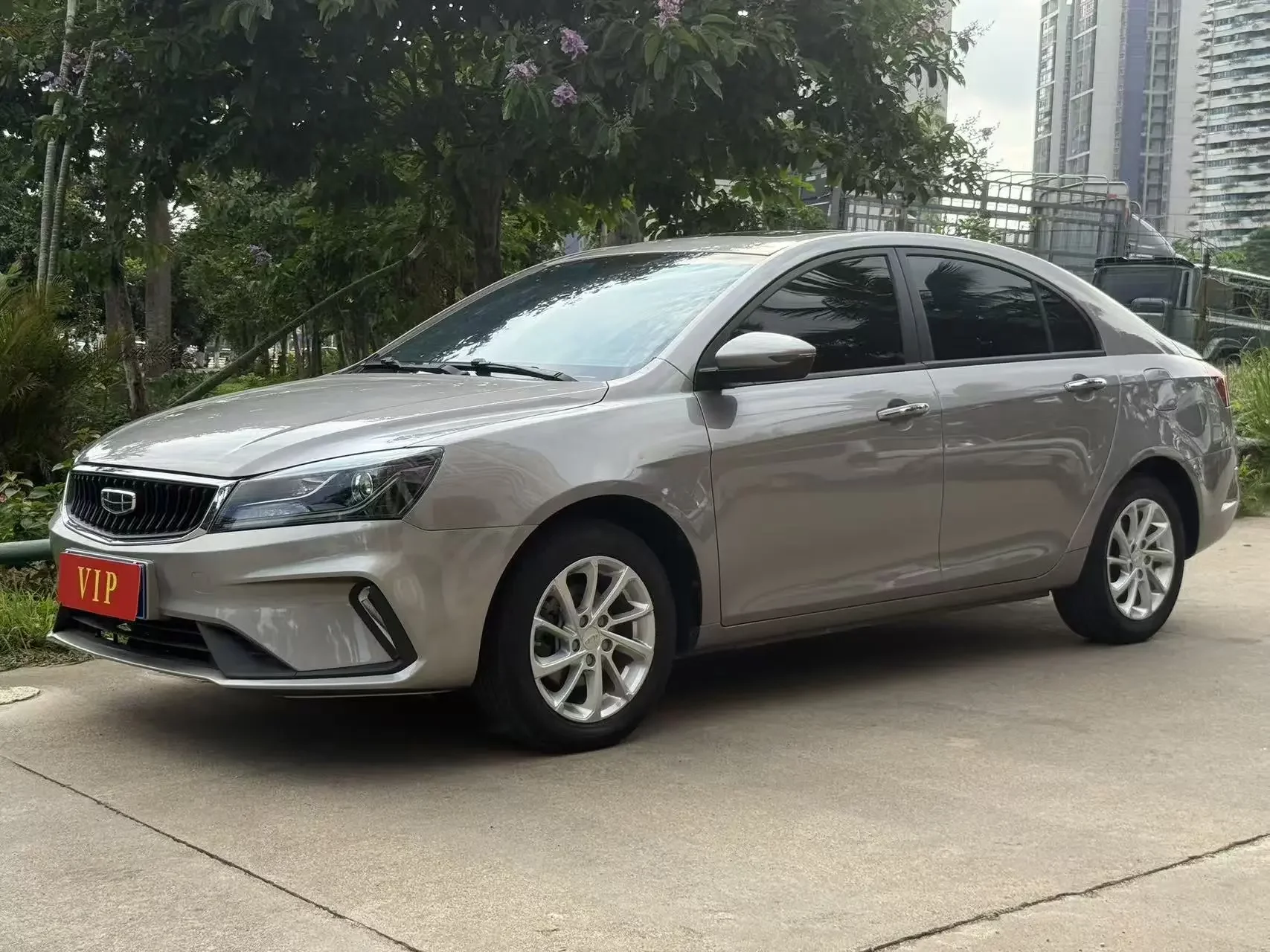 Geely emgrand