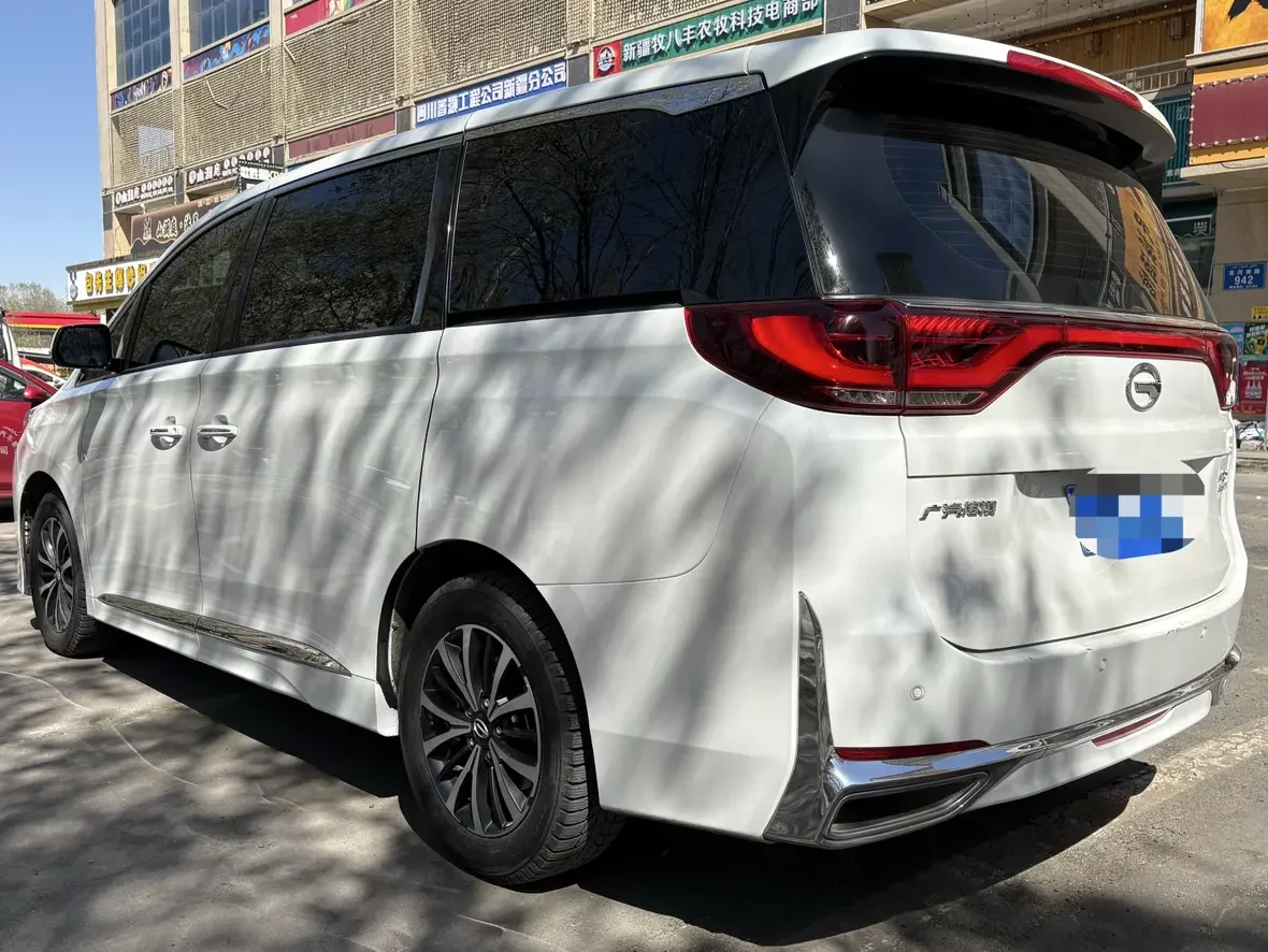 GAC Trumpchi M8