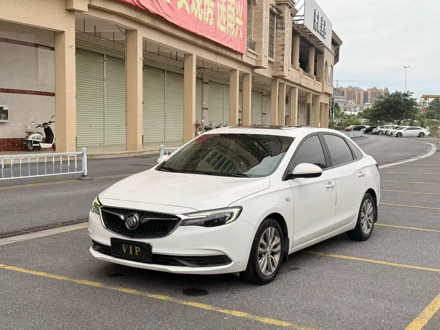 Buick Yinglang