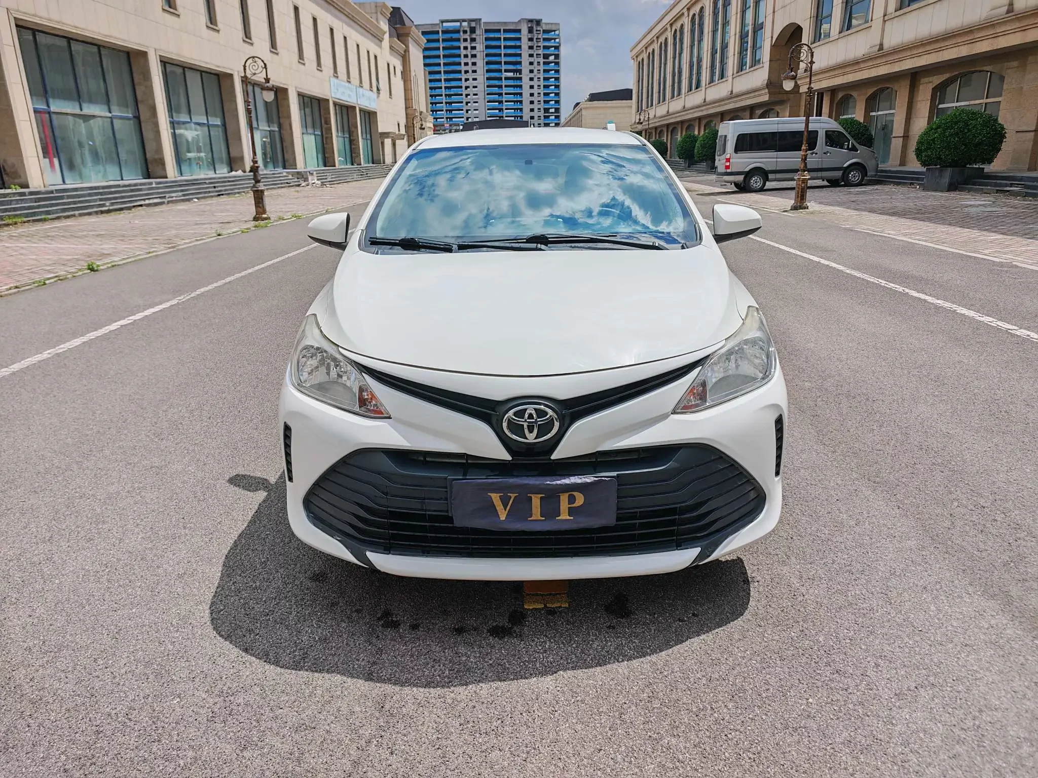 Toyota Vios  из Китая