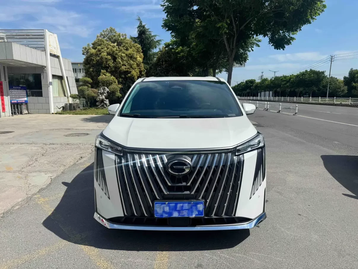 GAC Trumpchi M8