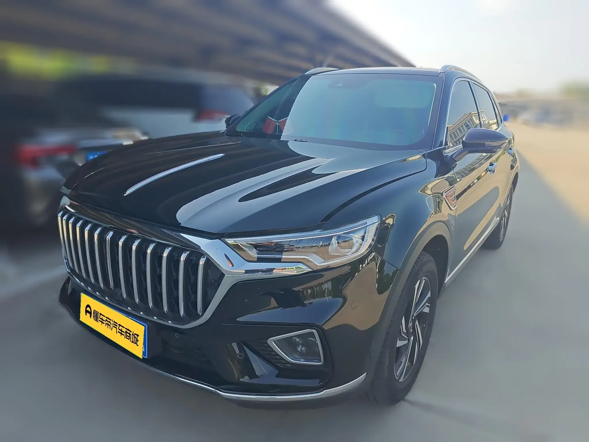 Hongqi HS5