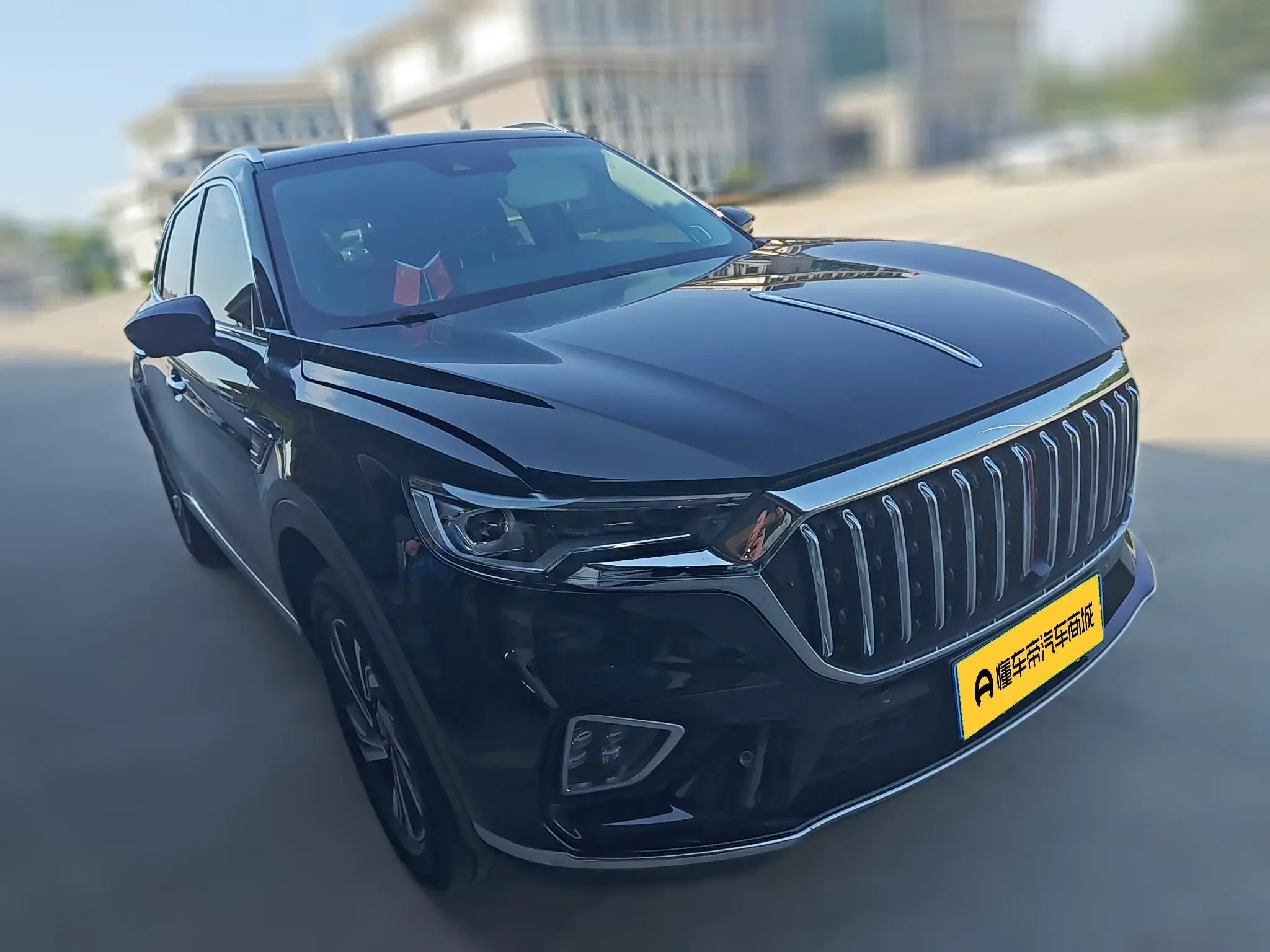 Hongqi HS5