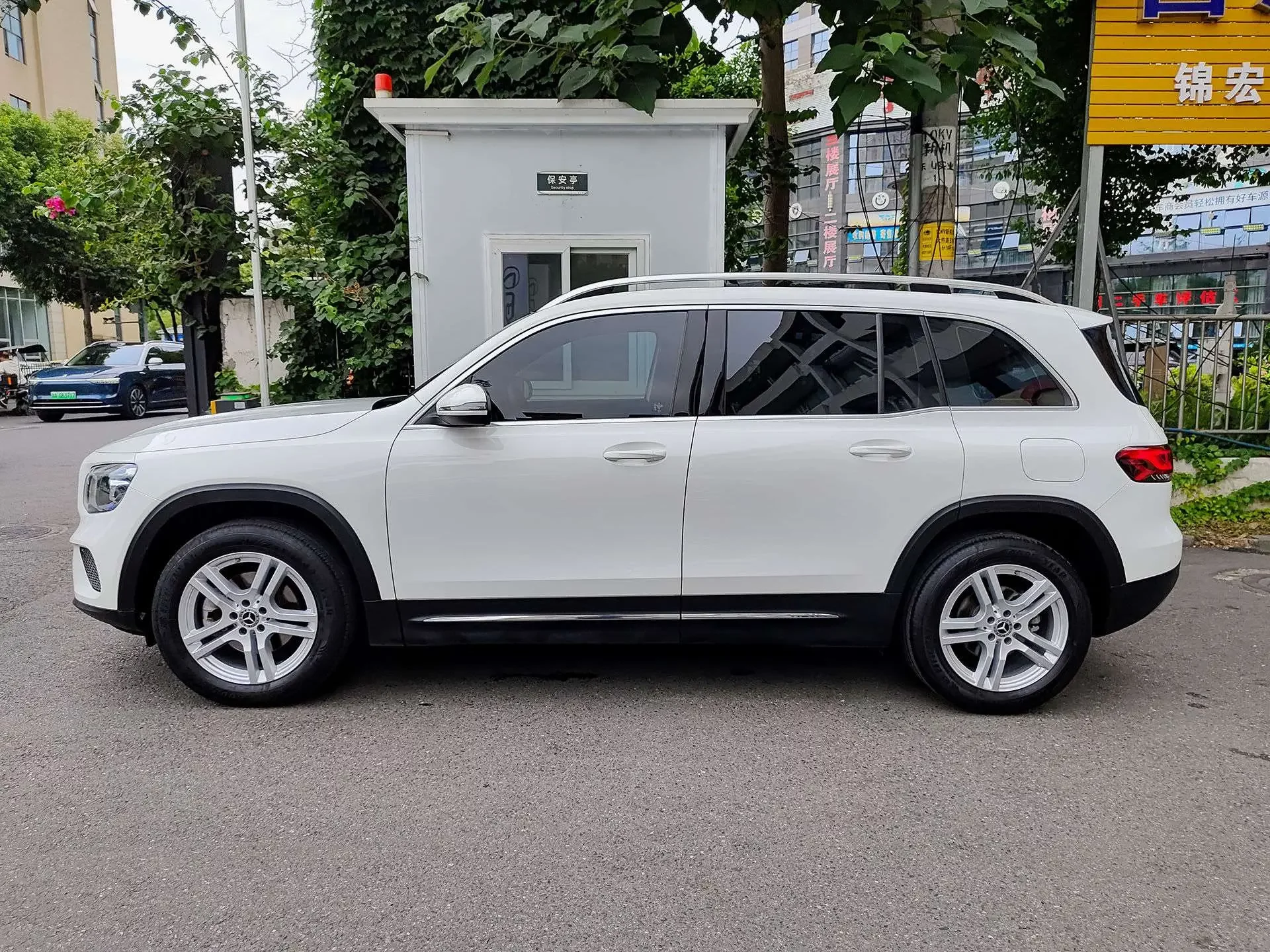 Mercedes-Benz GLB