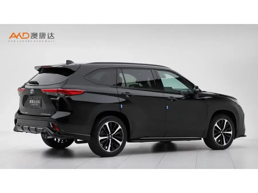 Toyota Crown Kluger