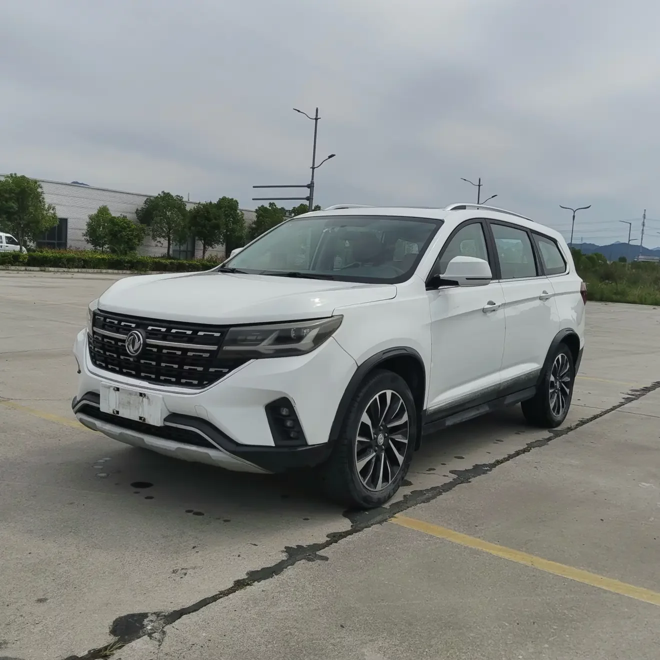 Forthing Fengxing T5L