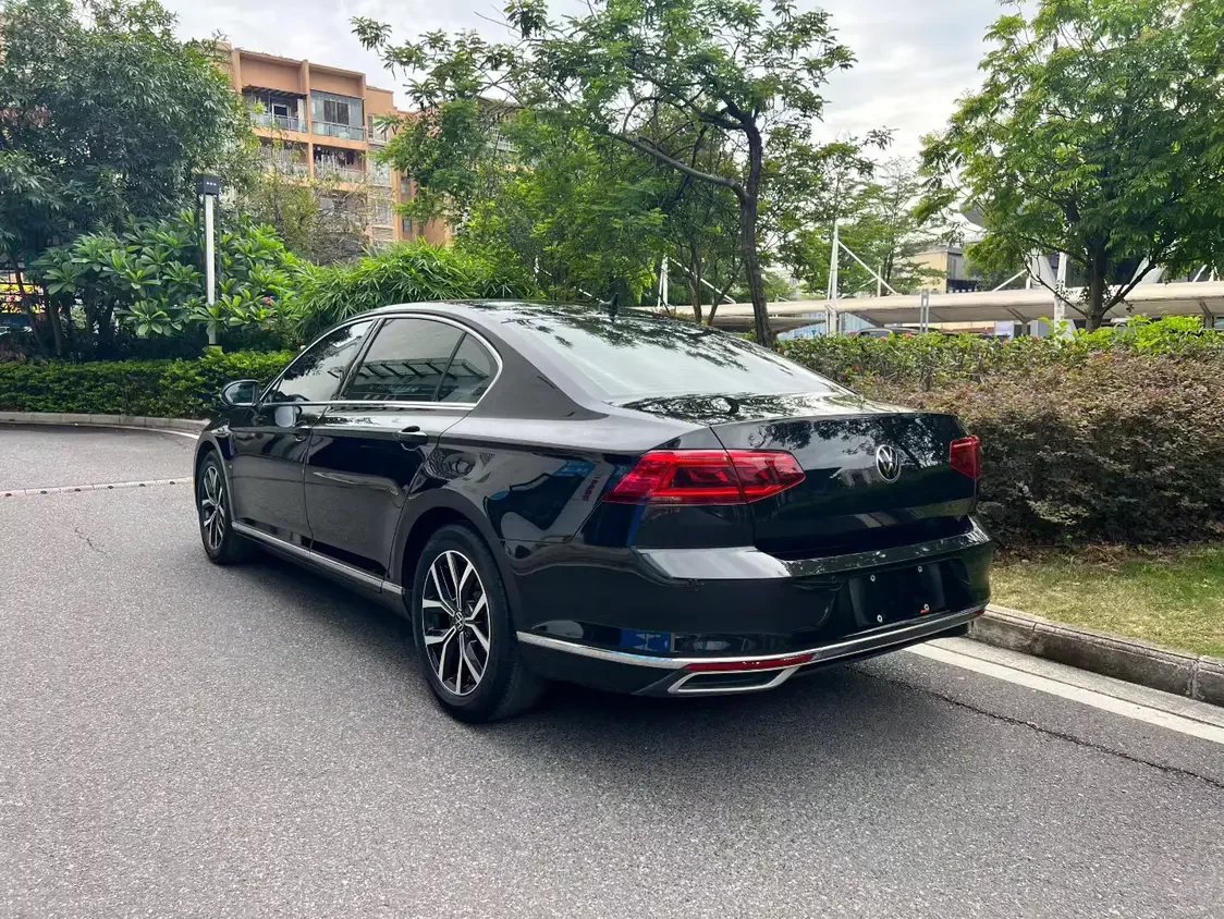 Volkswagen Magotan