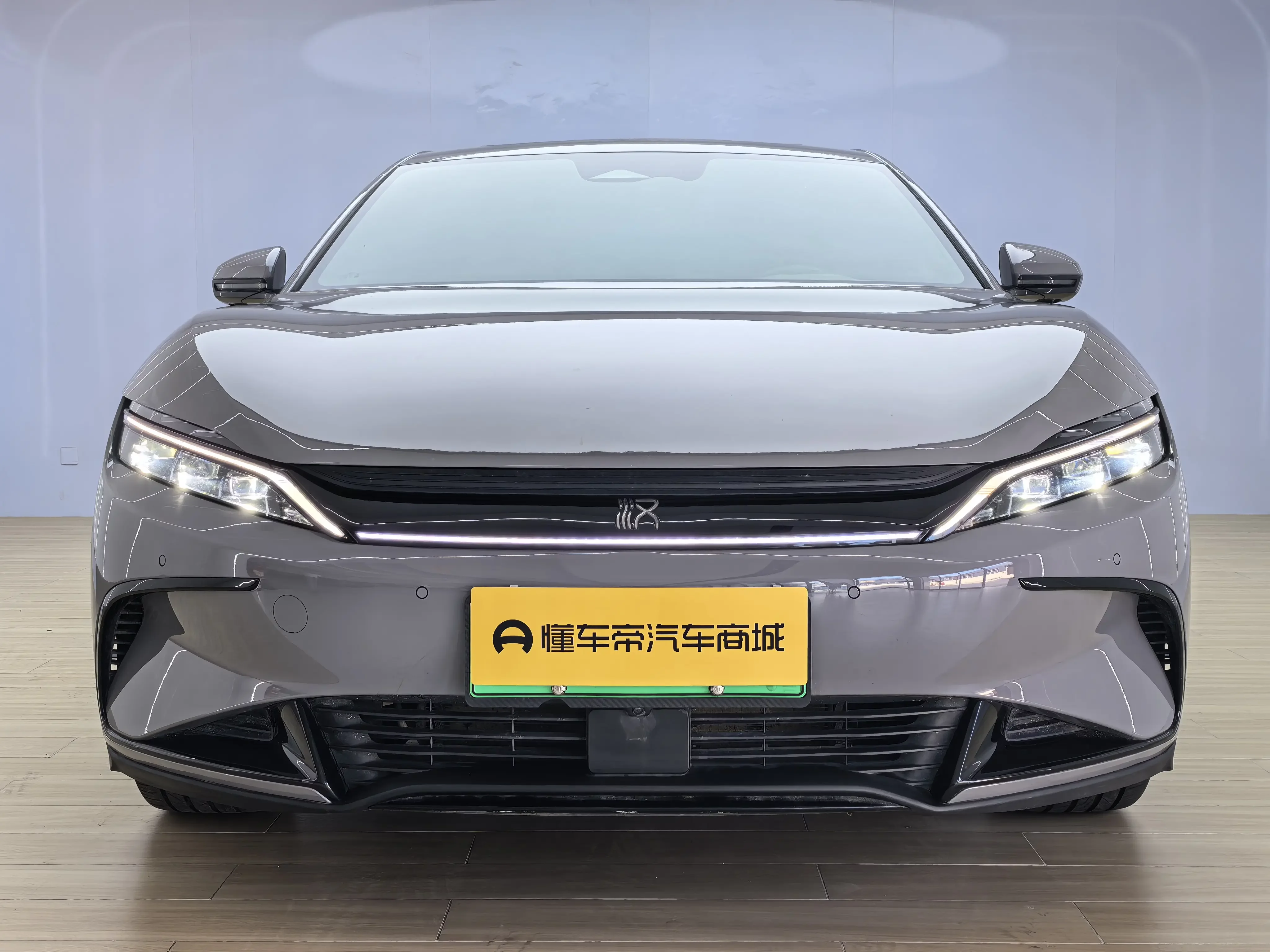 BYD Han EV