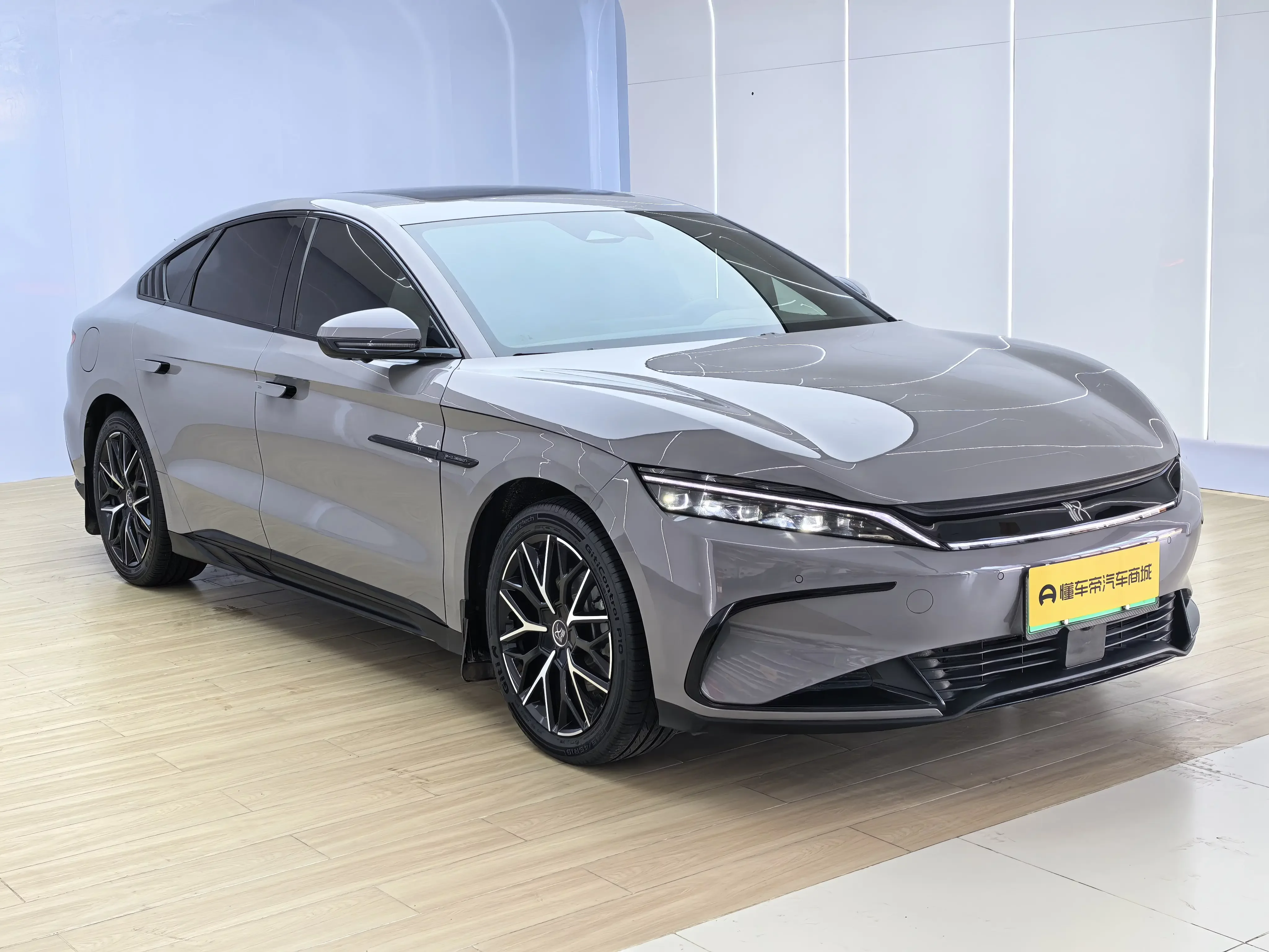 BYD Han EV