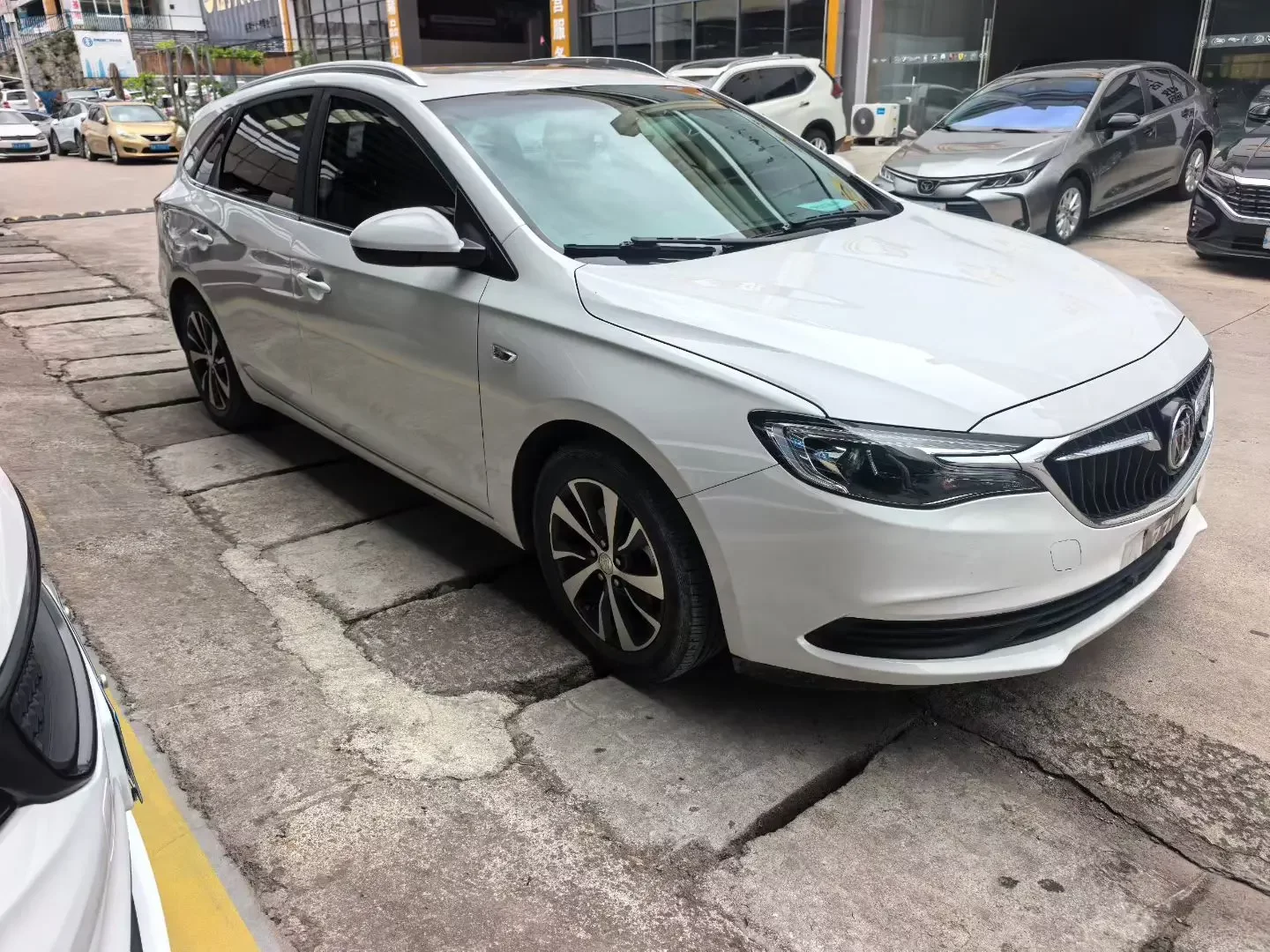 Buick Yue Lang