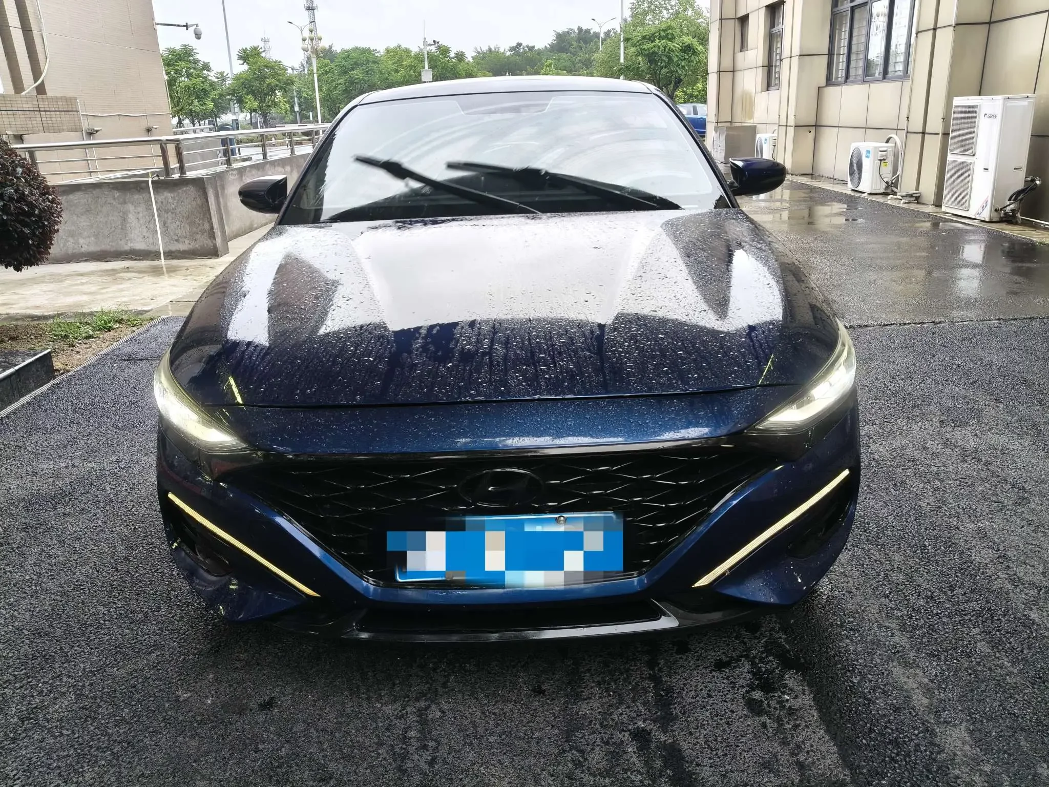 Hyundai Lafesta
