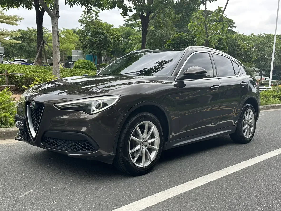 Alfa romeo Stelvio