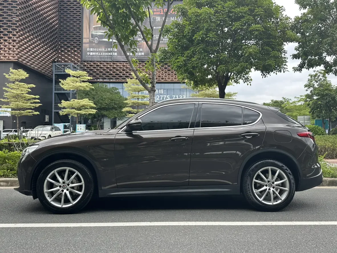 Alfa romeo Stelvio