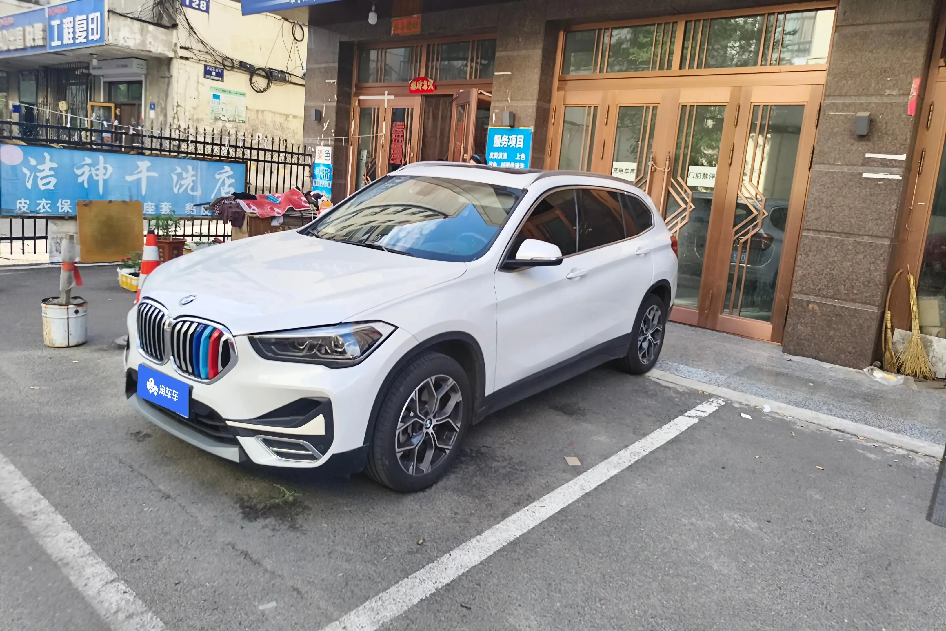 BMW X1
