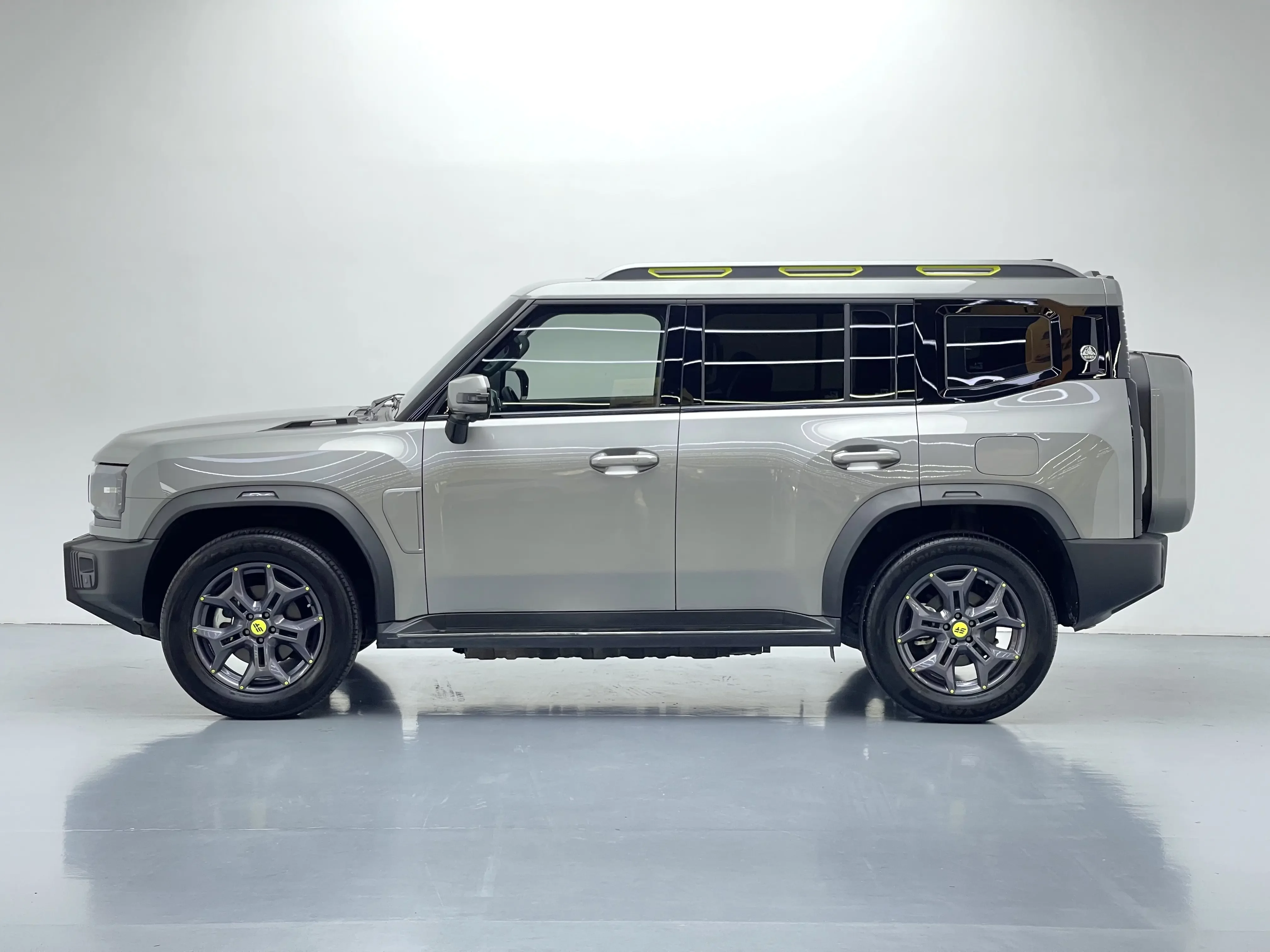 Jietu Shanhai Jetour Traveler C-DM