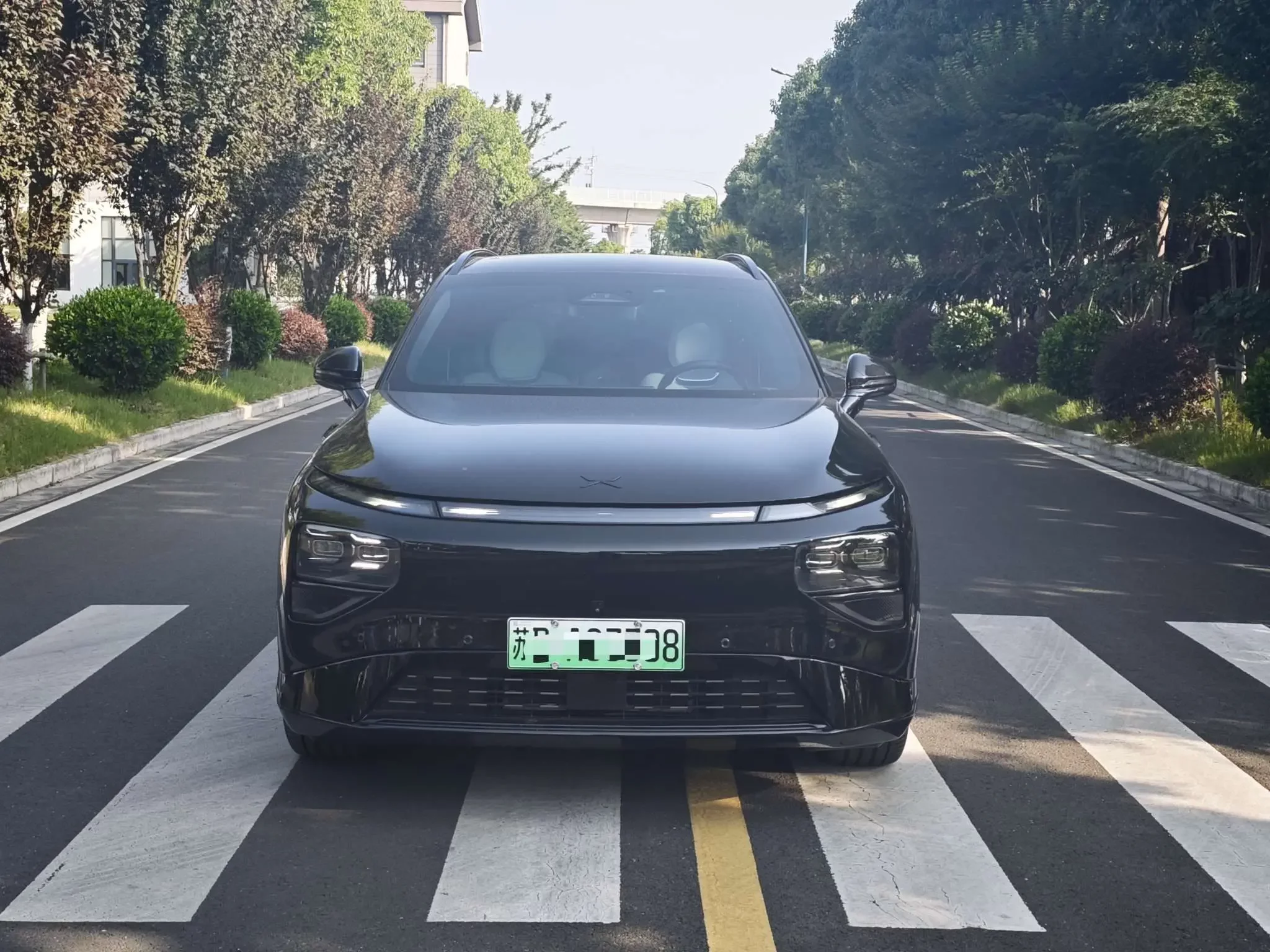 Xpeng G9