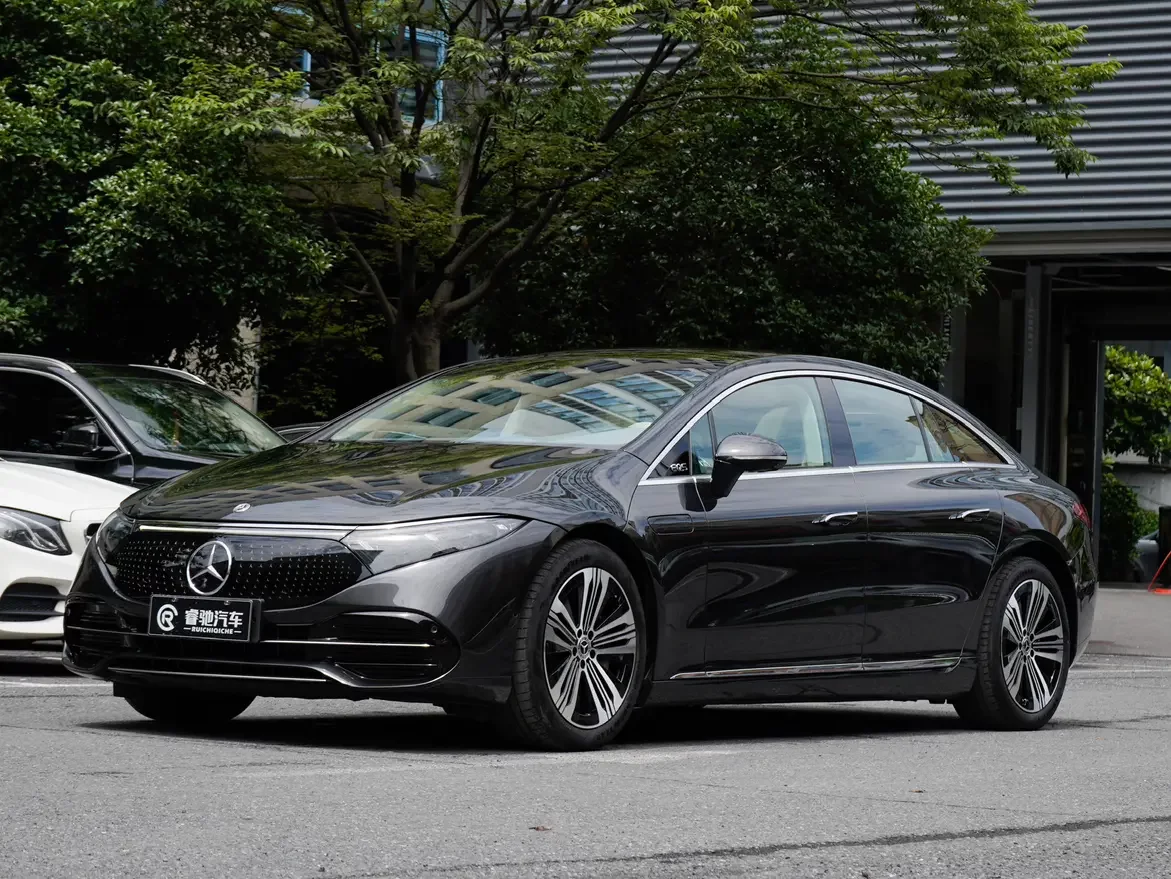Mercedes-Benz EQS