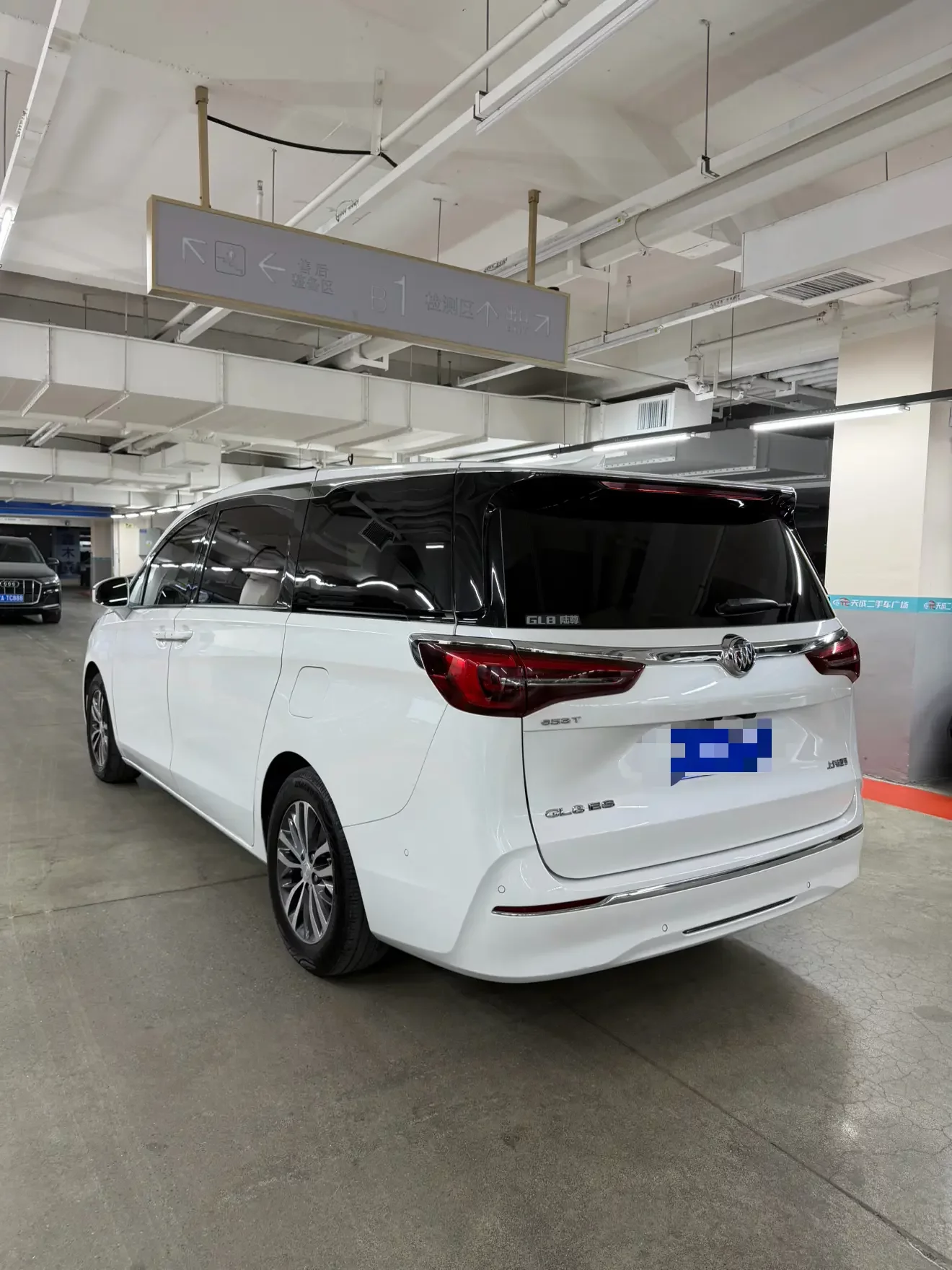 Buick GL8