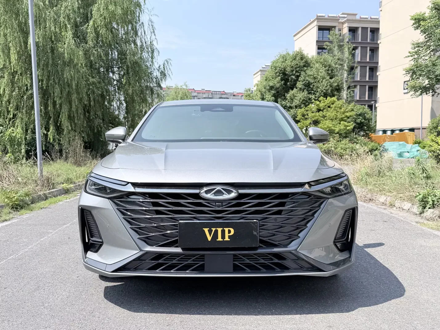 Chery Arrizo 8