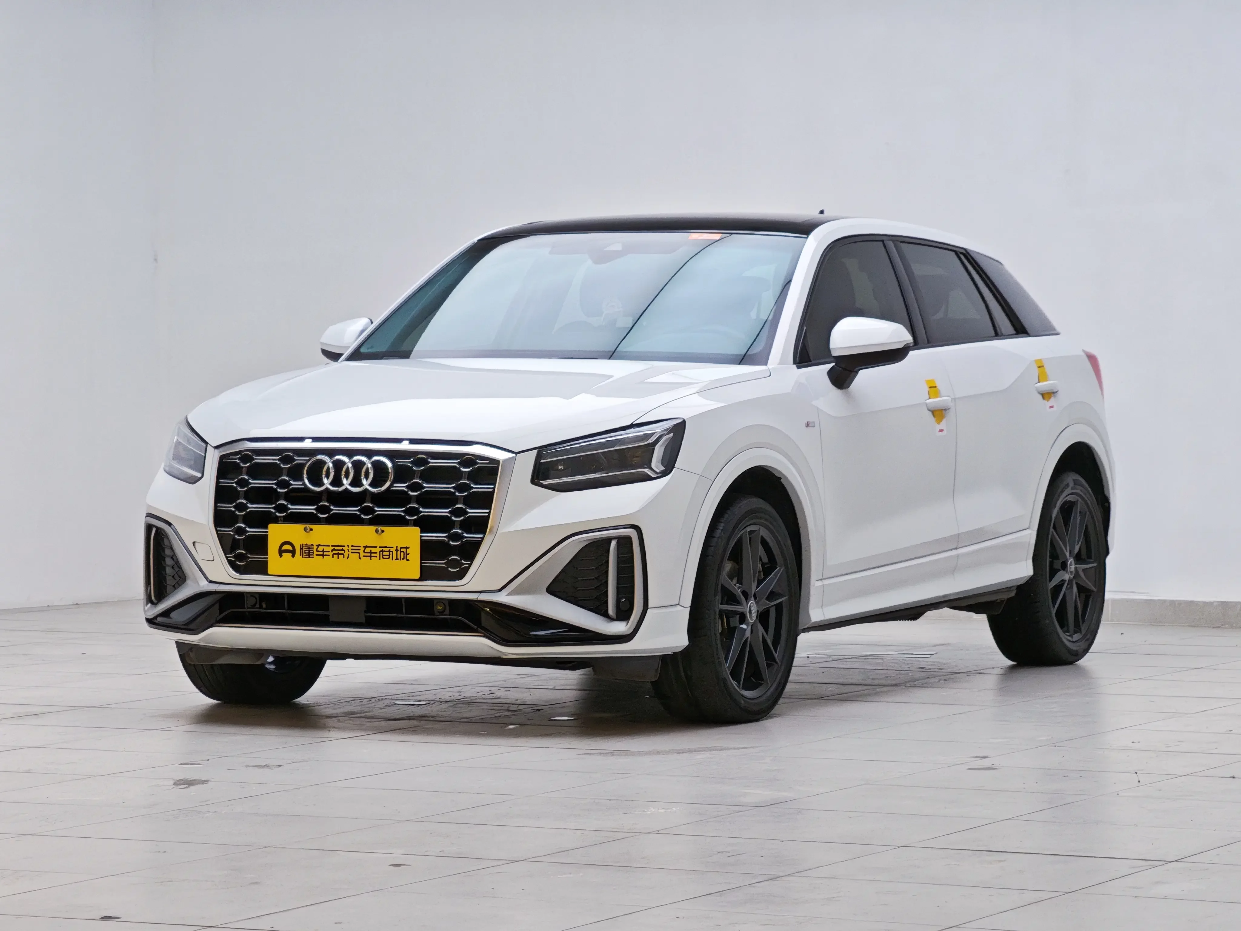Audi Q2L