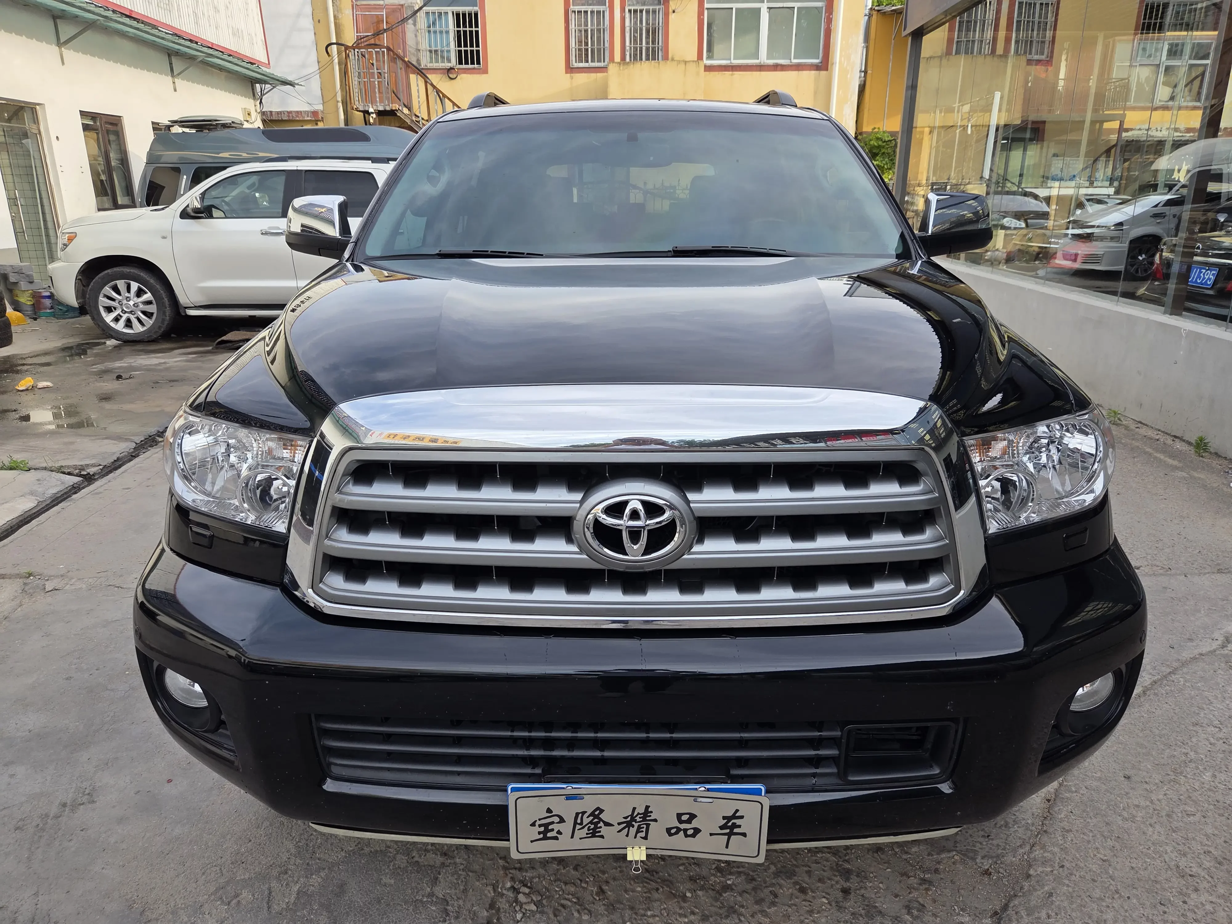 Toyota Sequoia