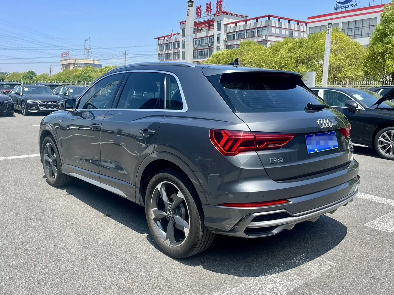 Audi Q3