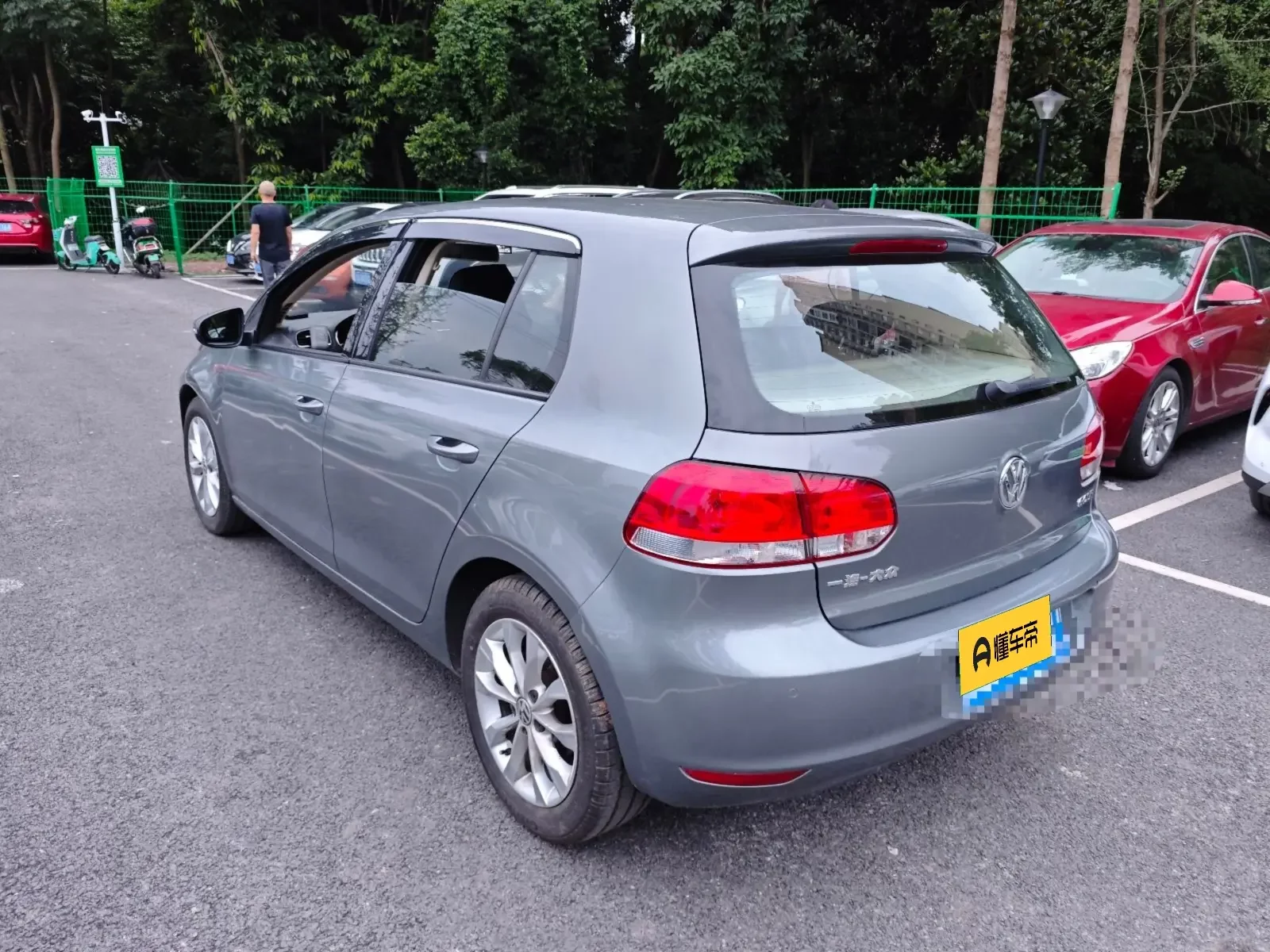 Volkswagen golf