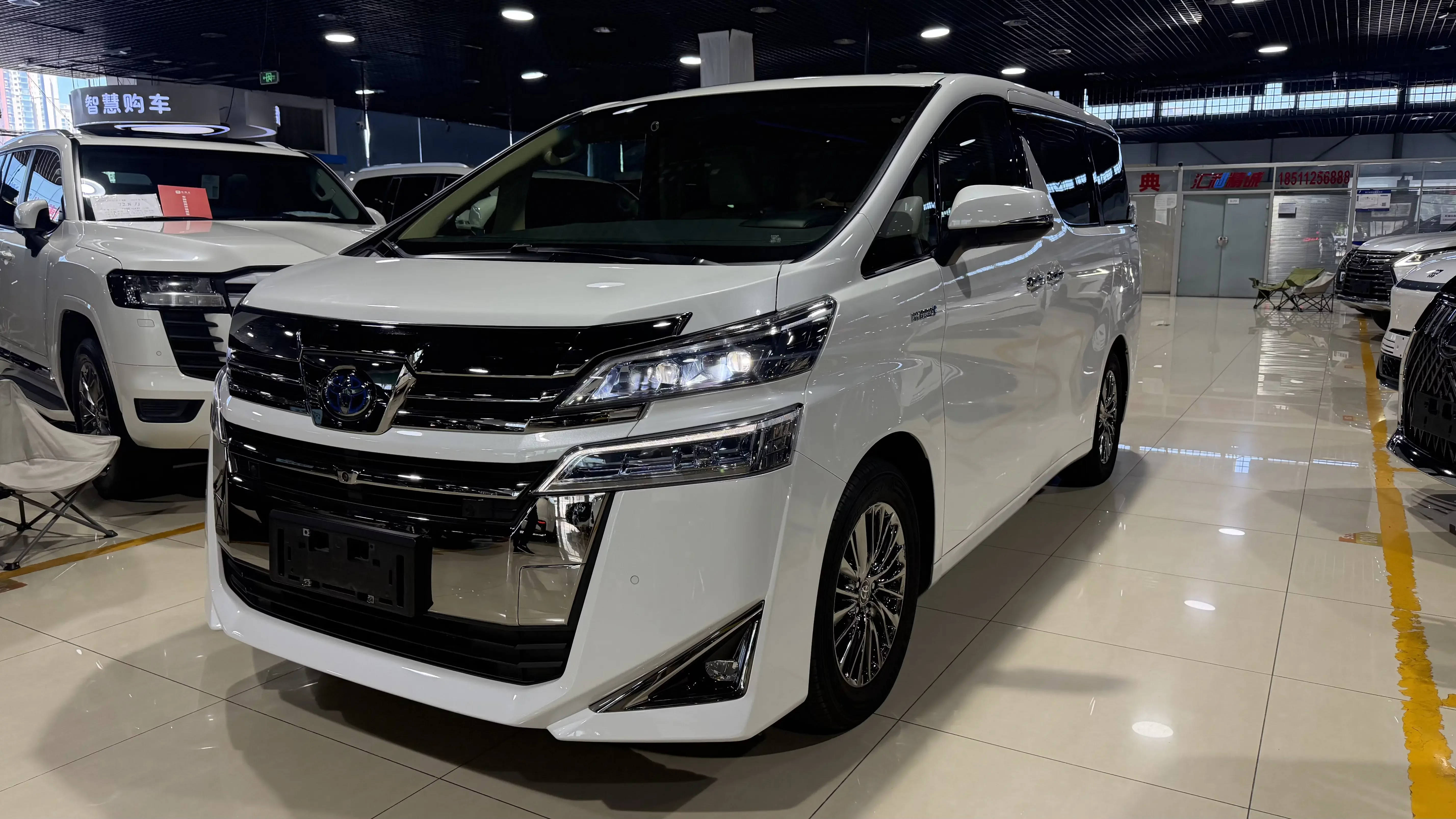 Toyota Crown Wellfire
