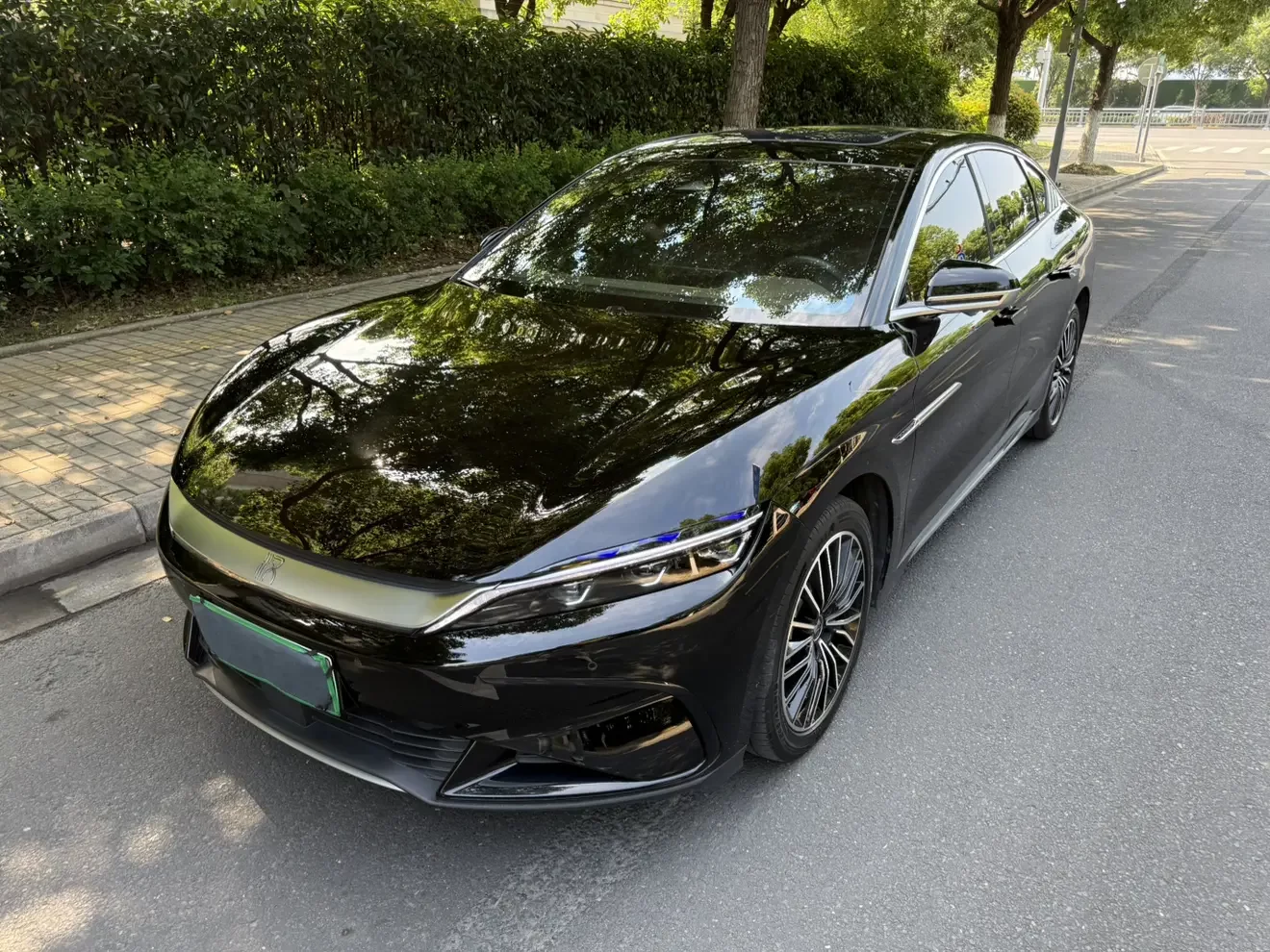 BYD Han EV