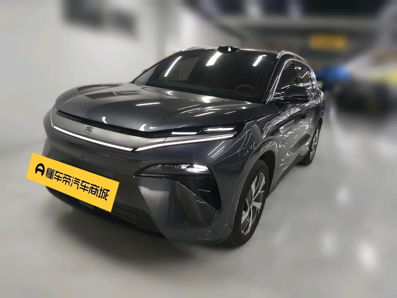 BYD Tang L EV
