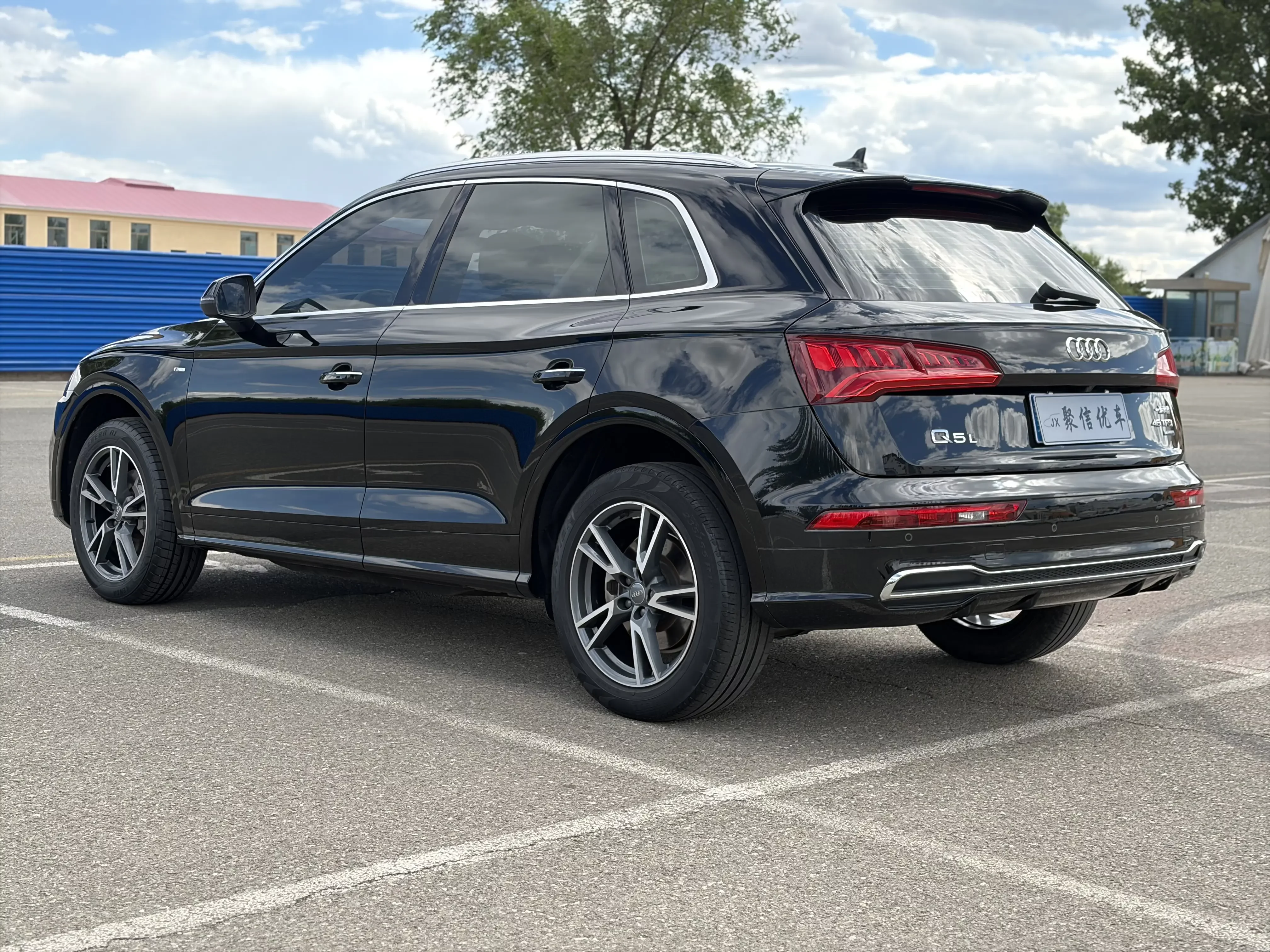 Audi Q5L