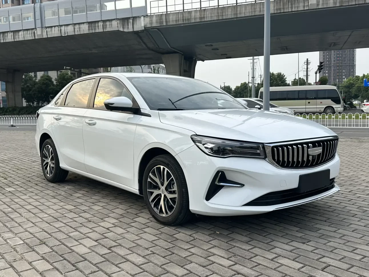 Geely emgrand