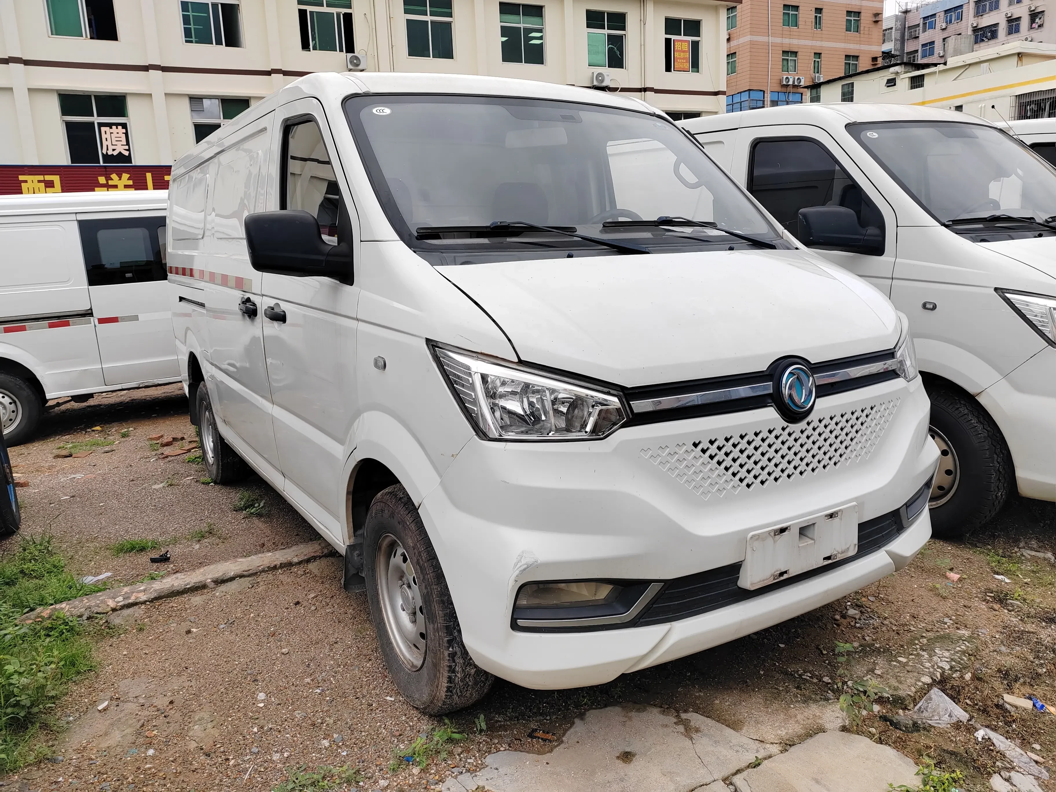 Dongfeng Yufeng EM26