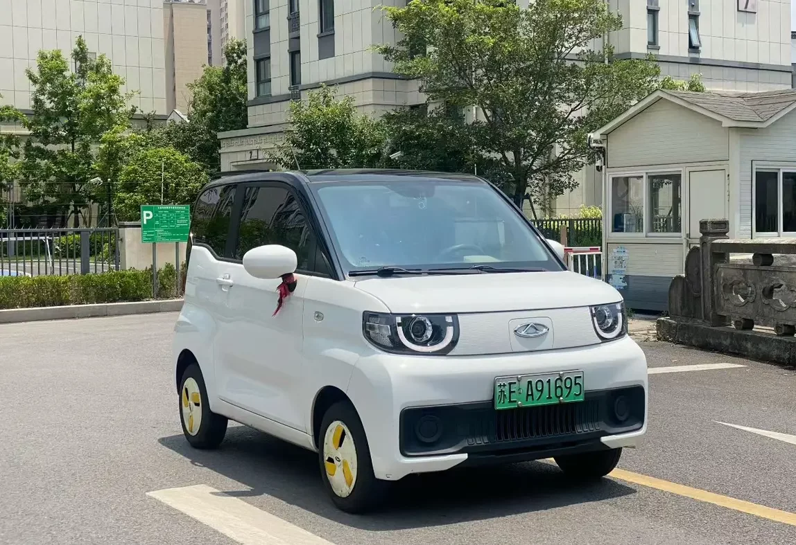 Chery QQ ice cream