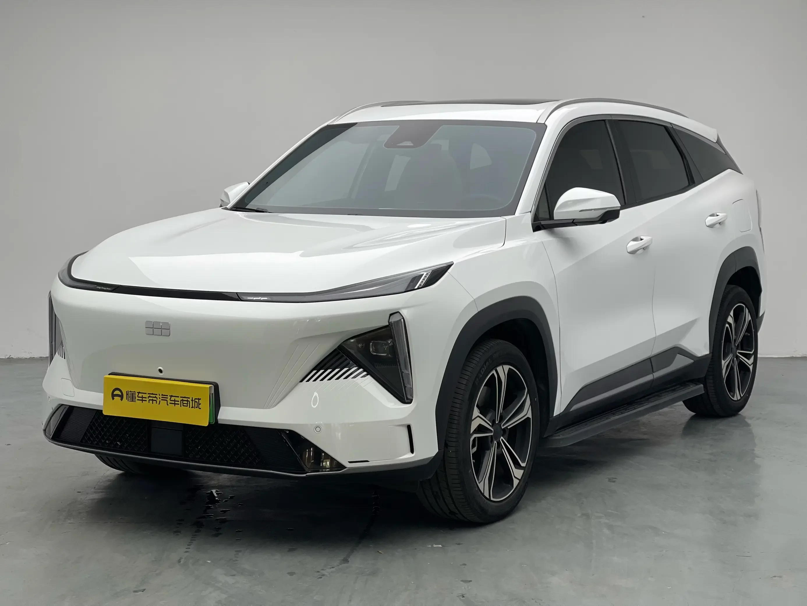 Geely Galaxy L7