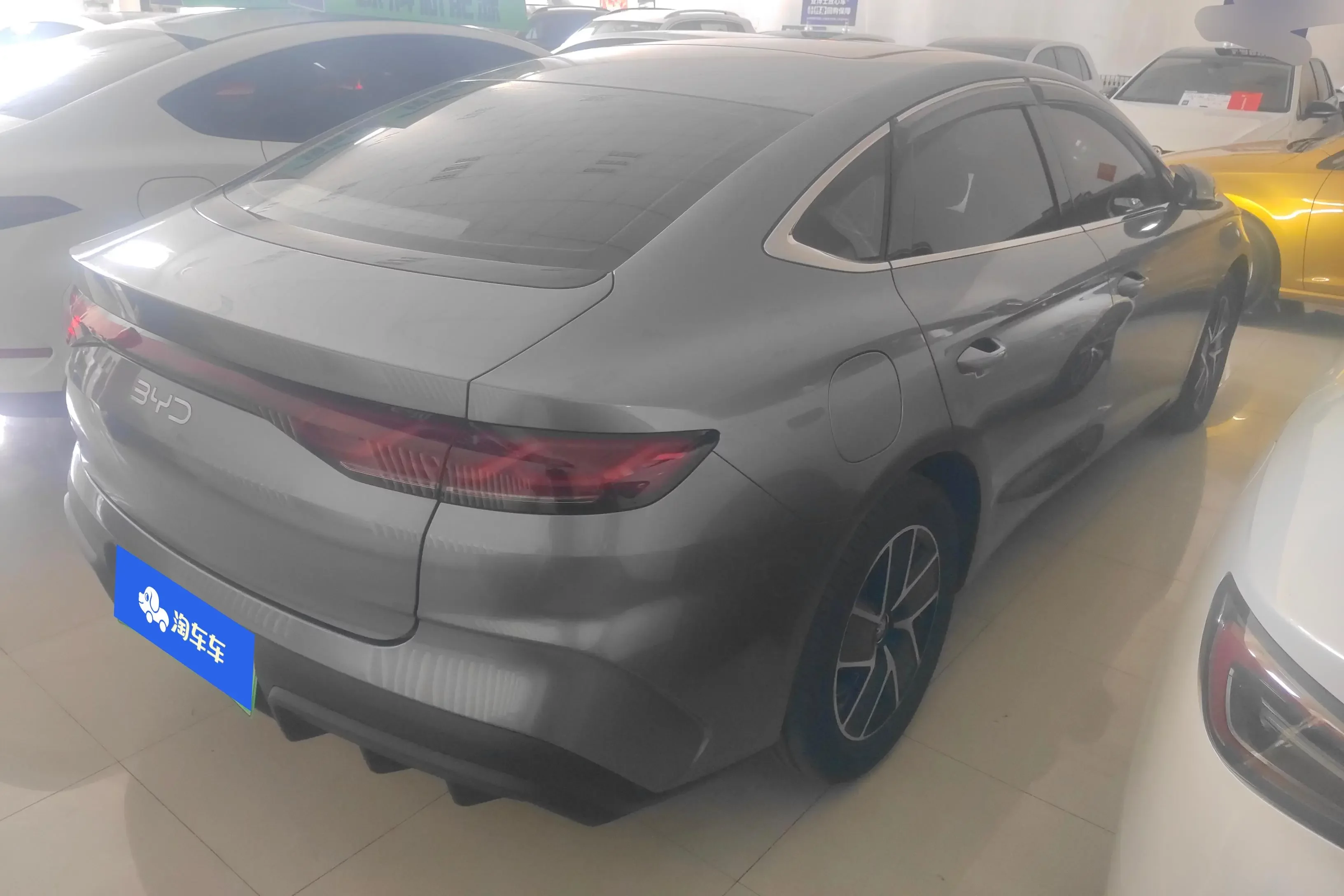 BYD Qin L DM
