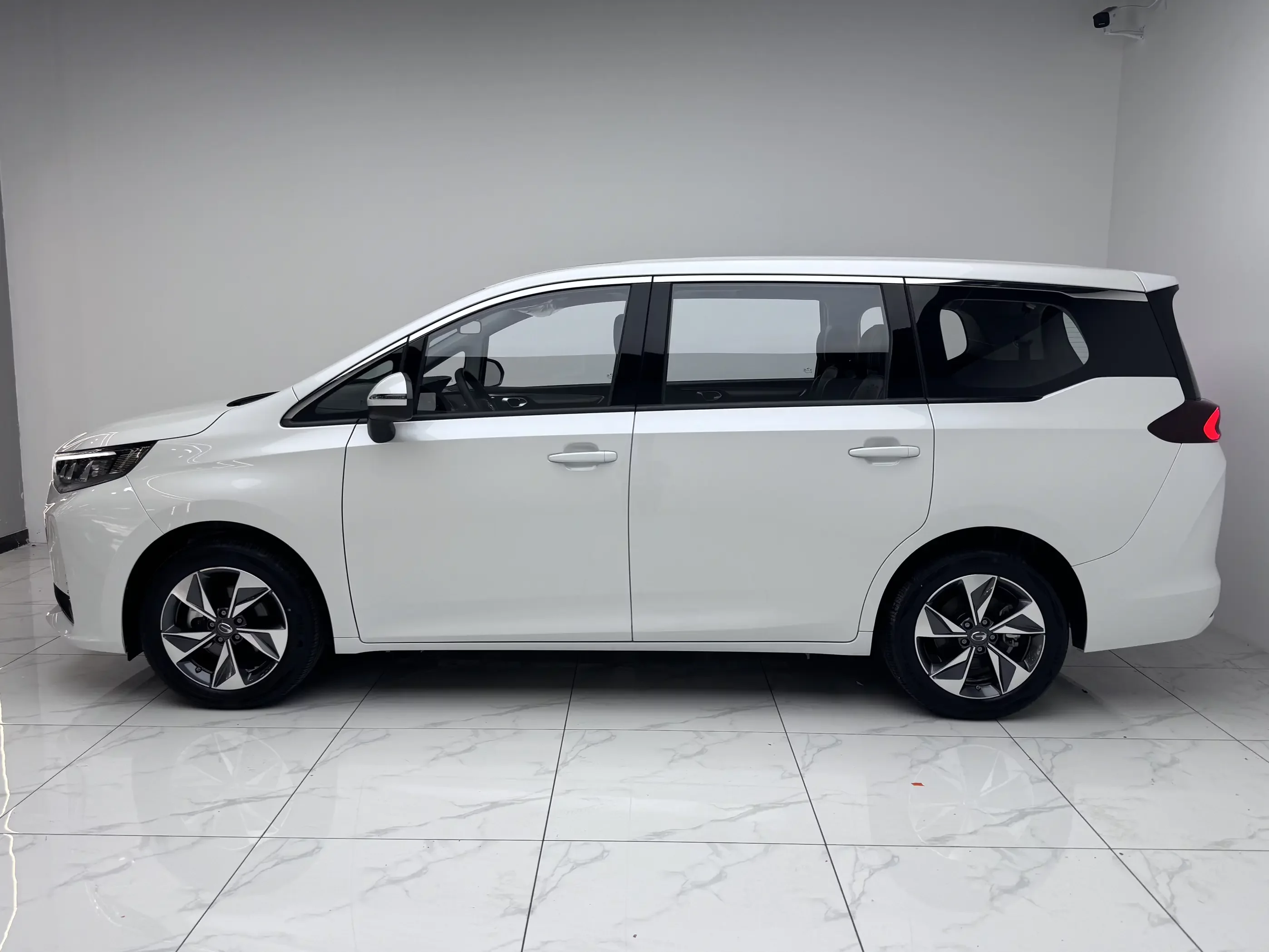 GAC Trumpchi M6
