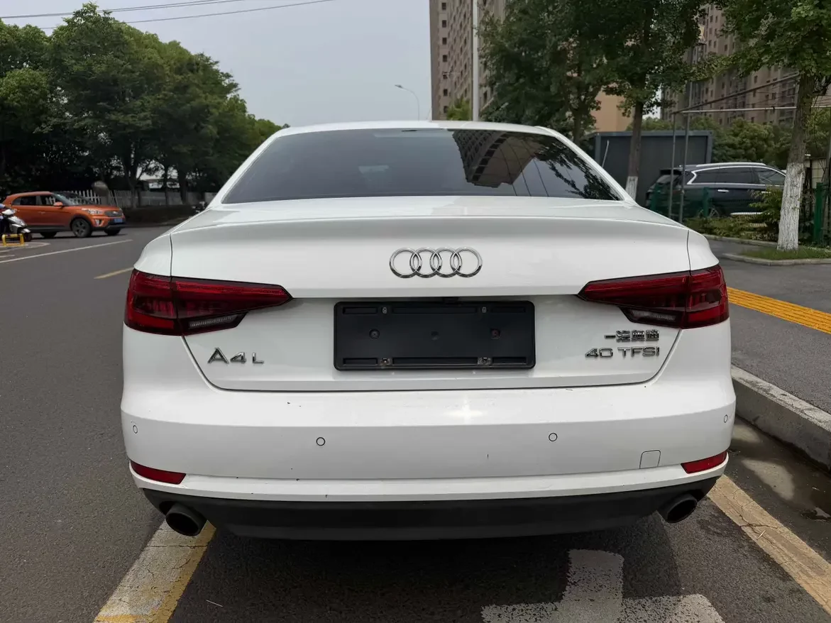 Audi A4L
