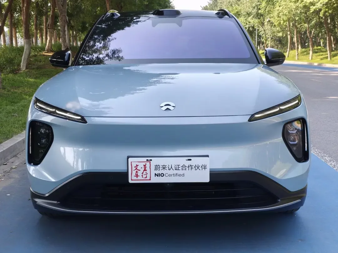NIO ES6
