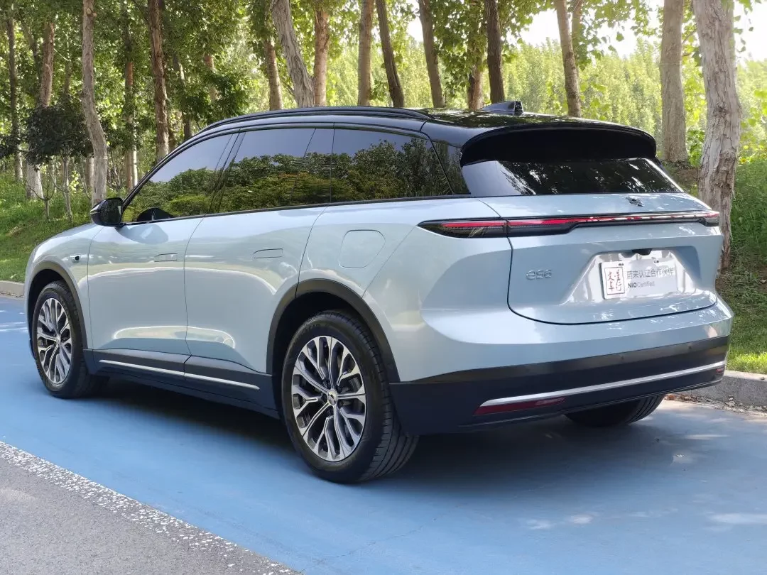 NIO ES6