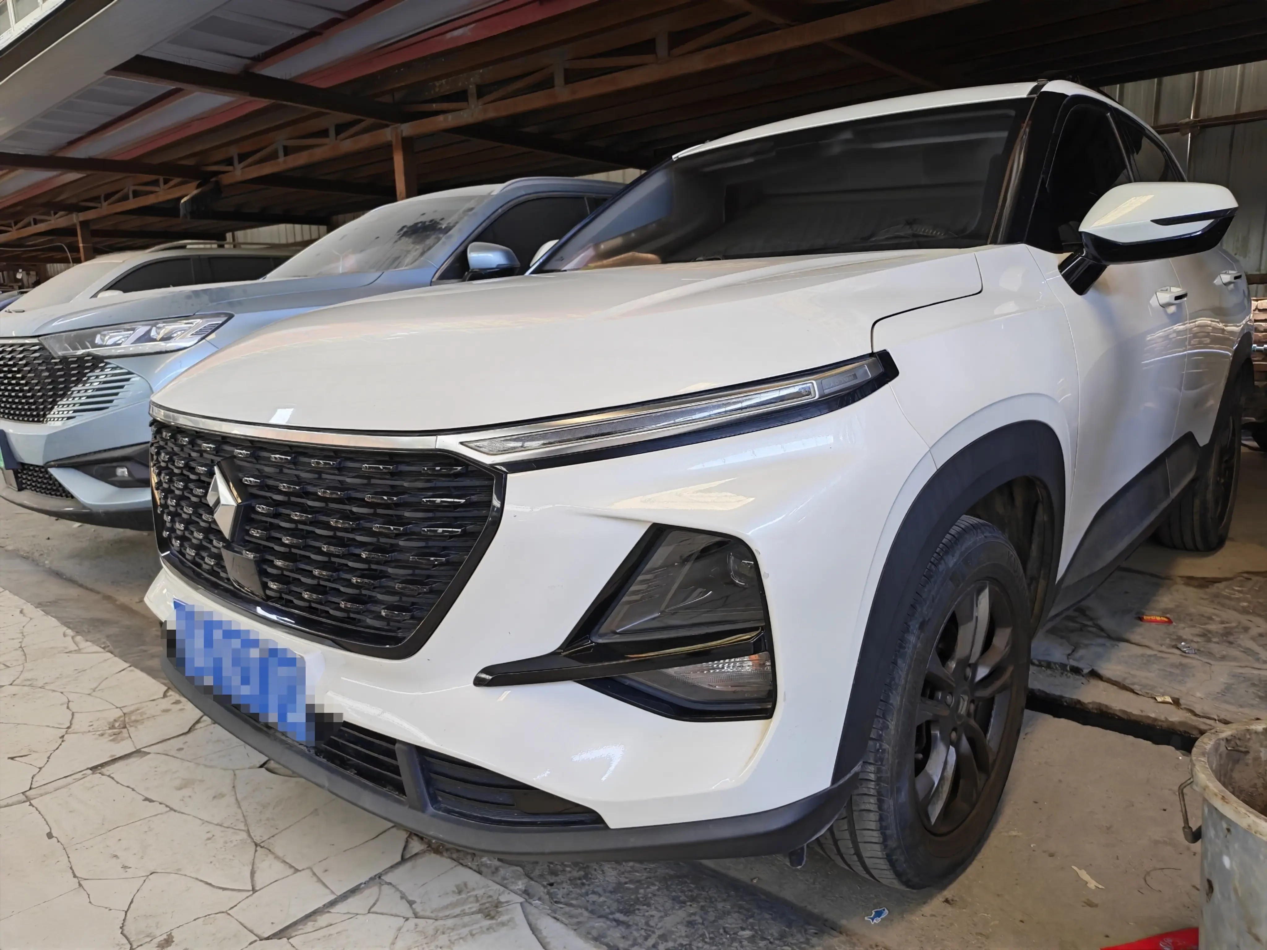 Baojun RS-3  из Китая