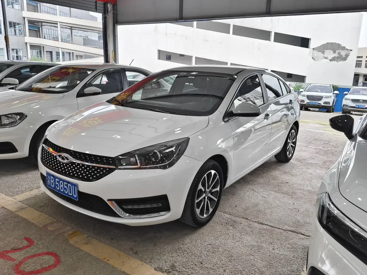 Chery Arrizo 5