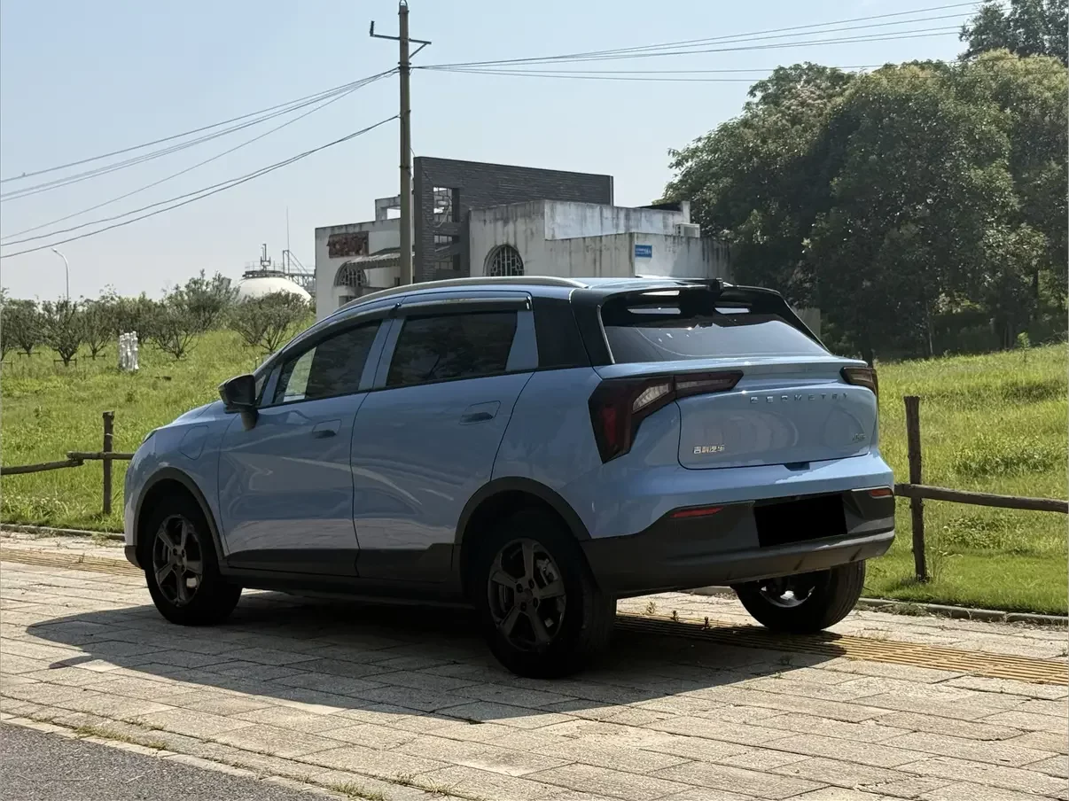 Geely Geometry E Firefly