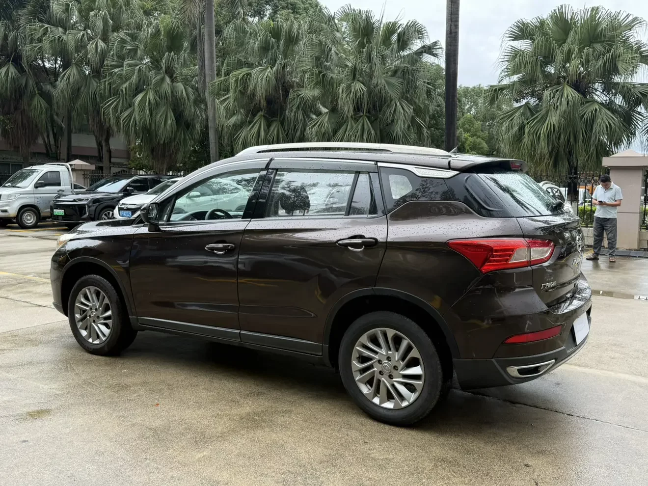GAC Trumpchi GS4